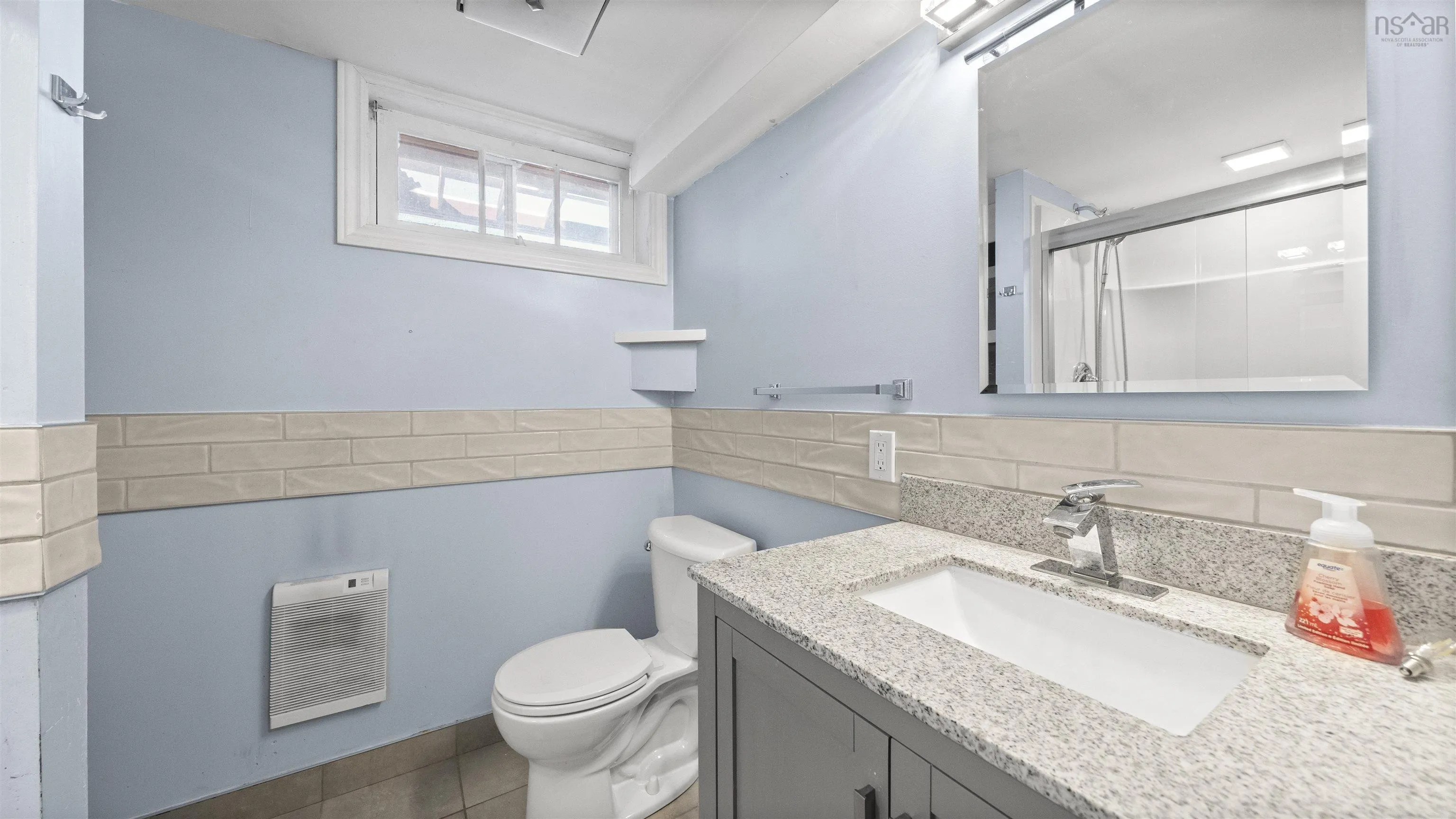 40 Harris Road, Dartmouth Ns B2y 3j5, 5 Bedrooms Bedrooms, ,3 BathroomsBathrooms,Residential,For Sale,Harris,202507634