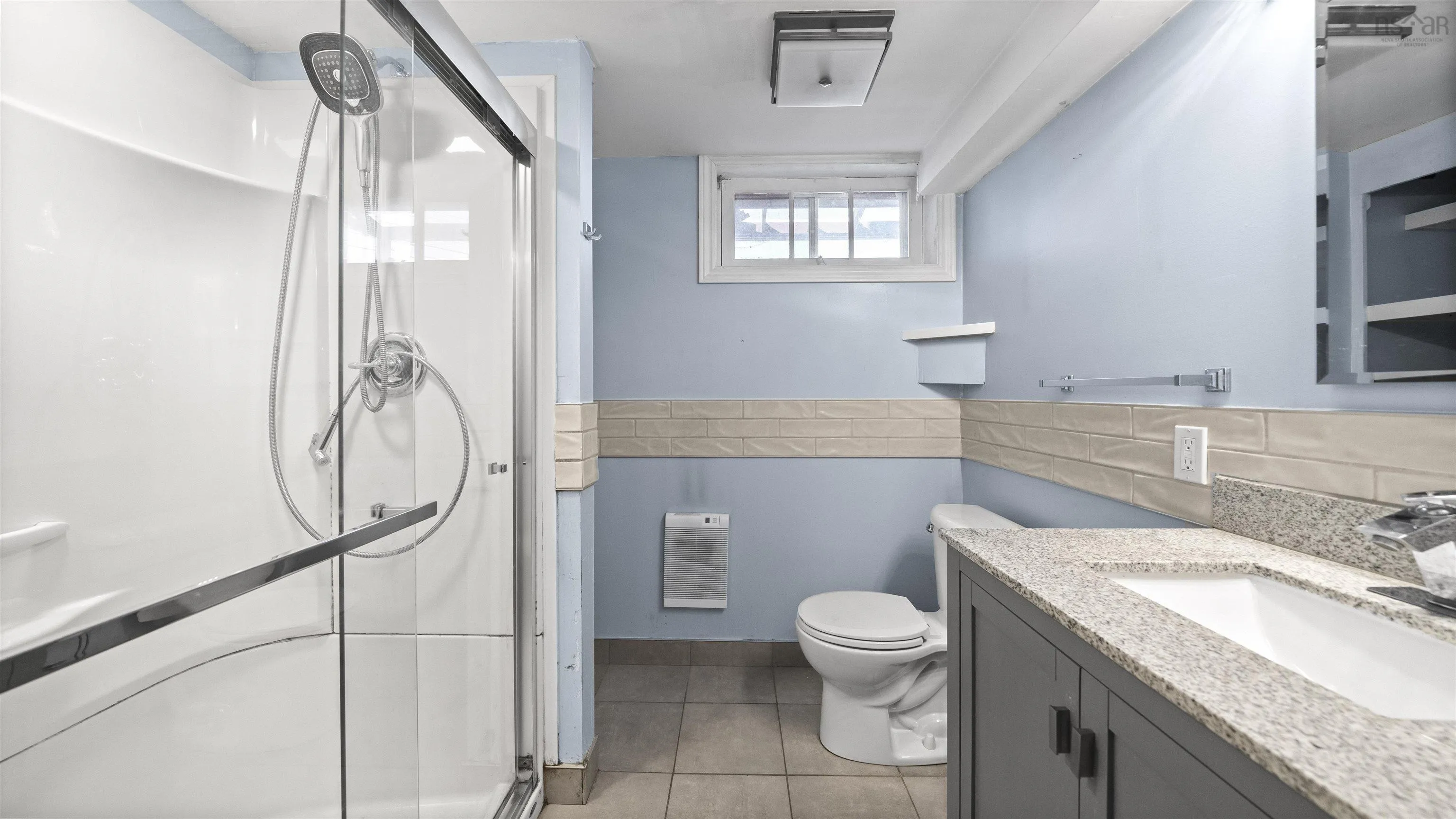 40 Harris Road, Dartmouth Ns B2y 3j5, 5 Bedrooms Bedrooms, ,3 BathroomsBathrooms,Residential,For Sale,Harris,202507634