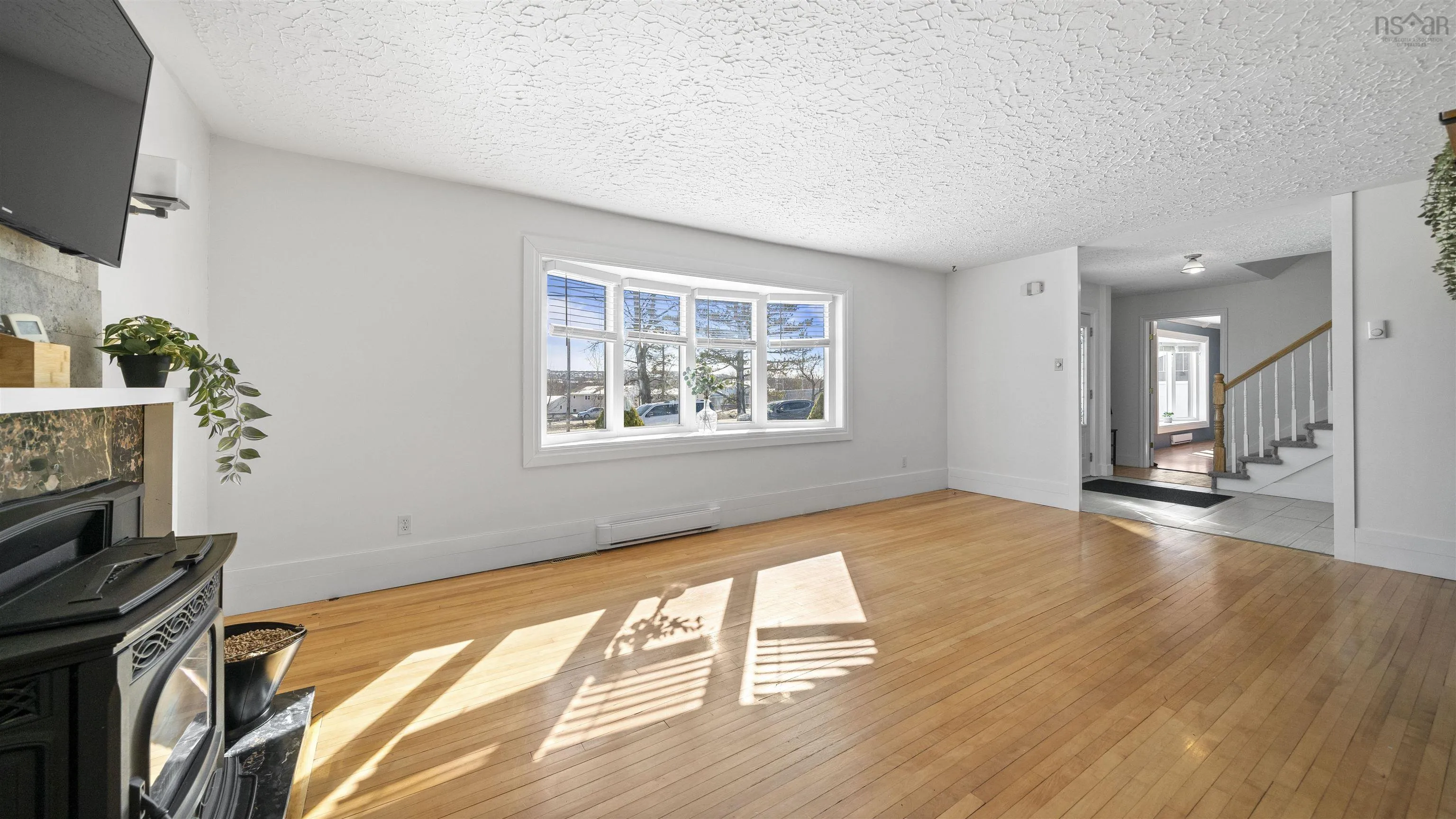 40 Harris Road, Dartmouth Ns B2y 3j5, 5 Bedrooms Bedrooms, ,3 BathroomsBathrooms,Residential,For Sale,Harris,202507634