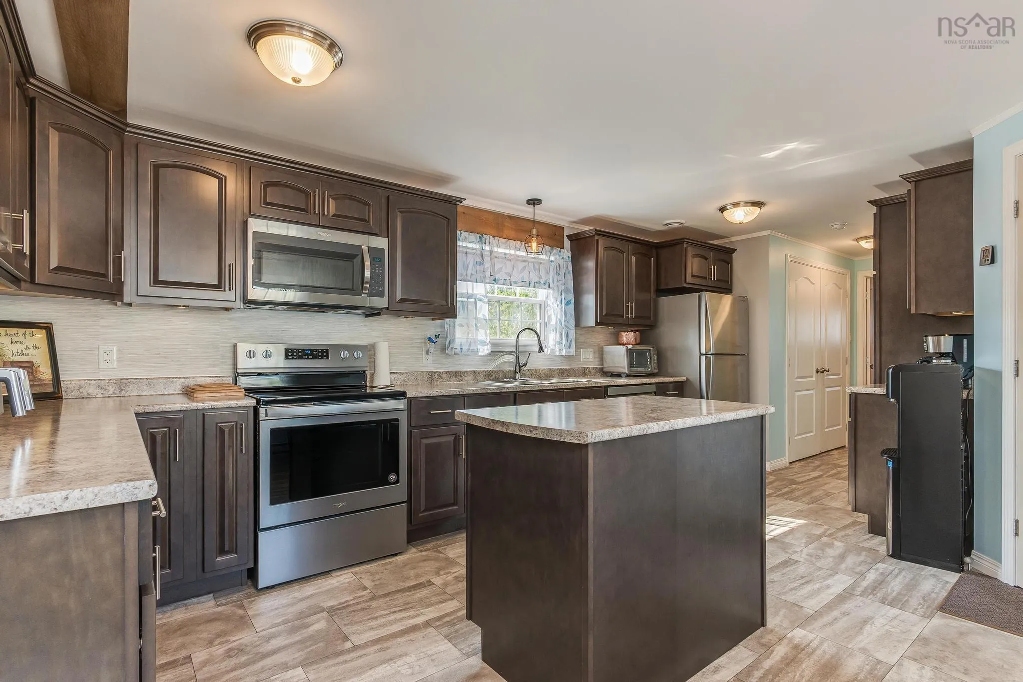 32 Second Street, Lucasville, NS B4B 1P9, 3 Bedrooms Bedrooms, ,2 BathroomsBathrooms,Residential,For Sale,Second,202519042