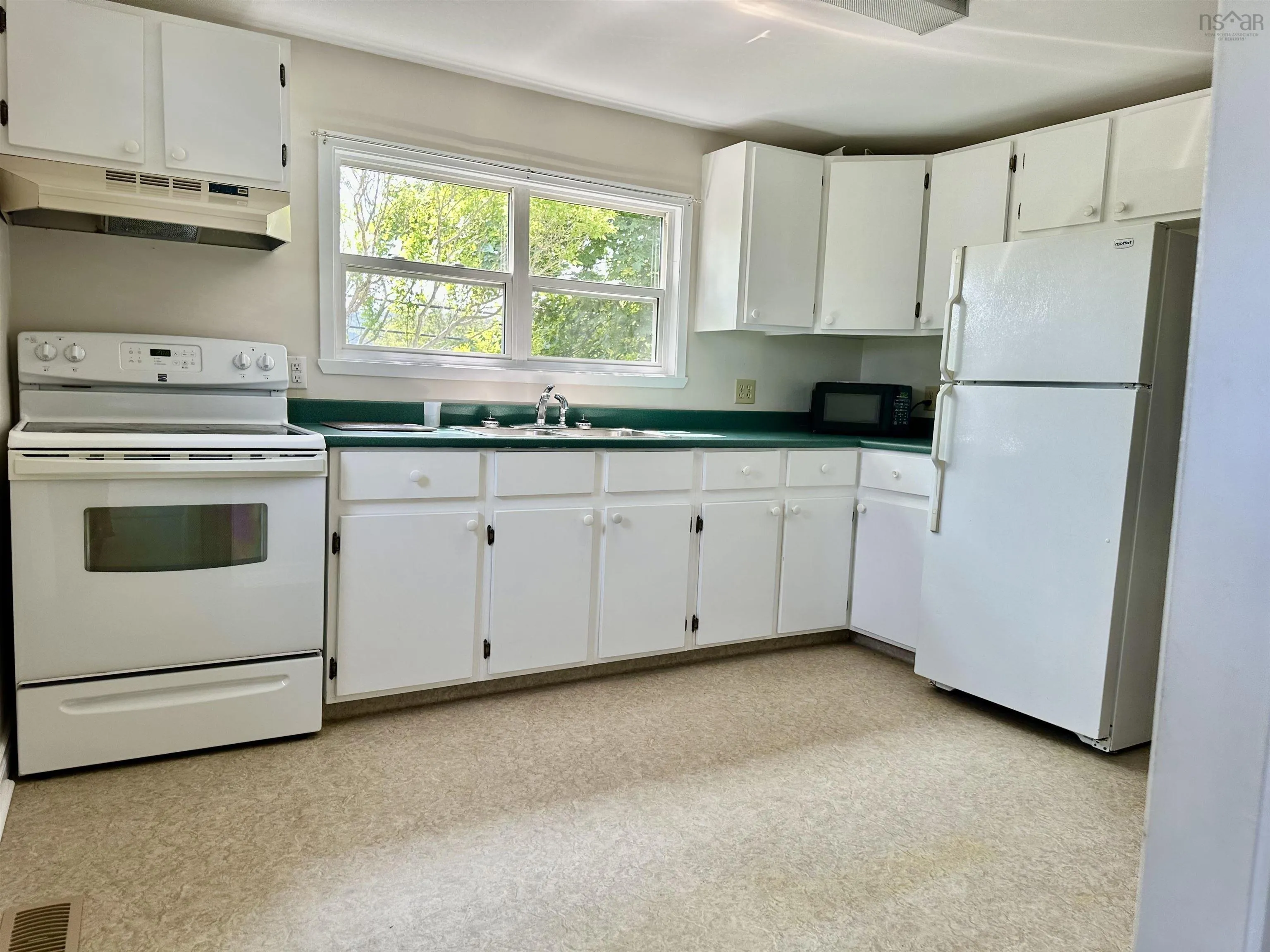 2-5 Sadler Street, Port Hastings, NS B9A 0A6, 3 Bedrooms Bedrooms, ,1 BathroomBathrooms,Residential,For Sale,Sadler,202520966