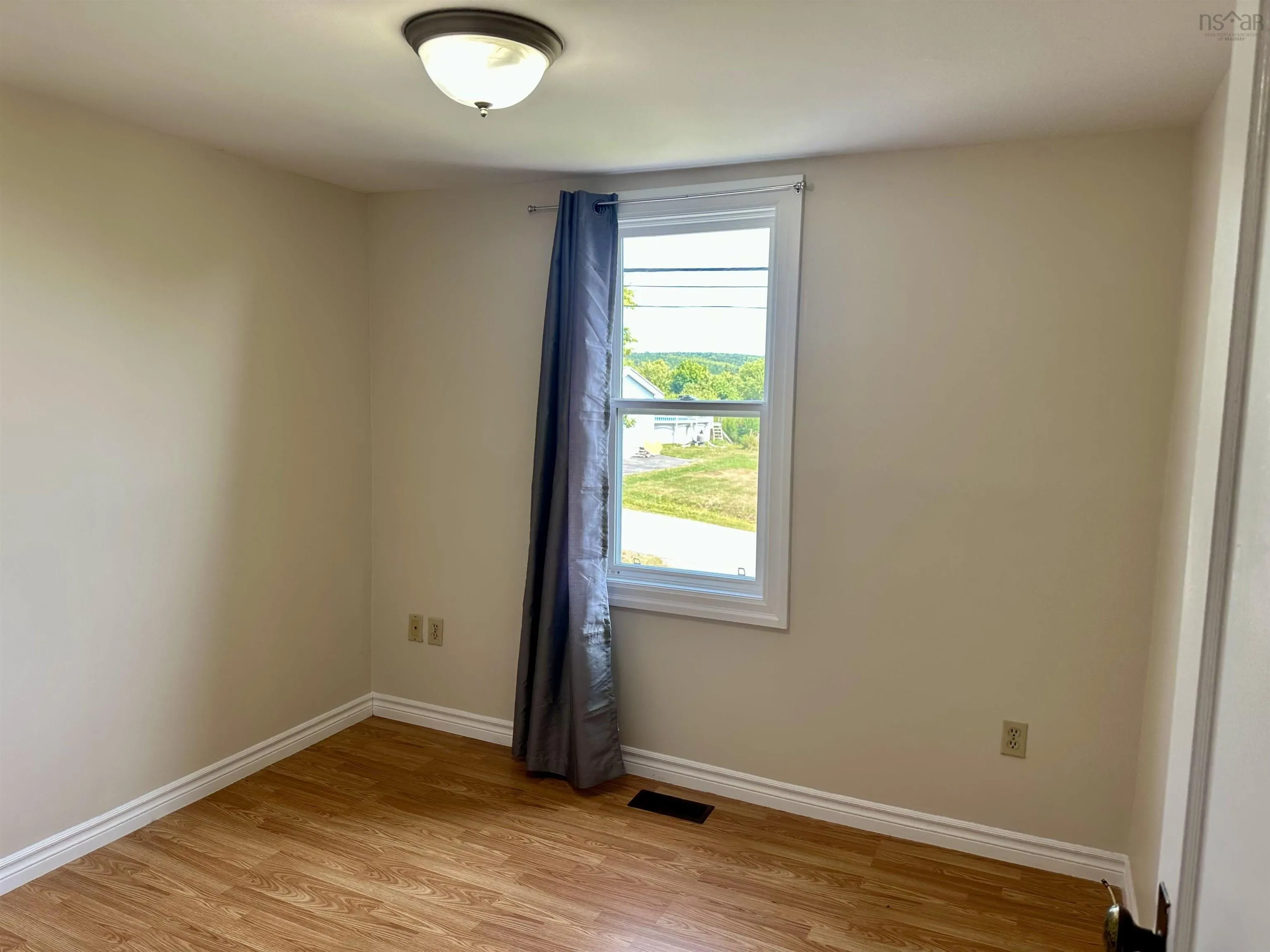 2-5 Sadler Street, Port Hastings, NS B9A 0A6, 3 Bedrooms Bedrooms, ,1 BathroomBathrooms,Residential,For Sale,Sadler,202520966