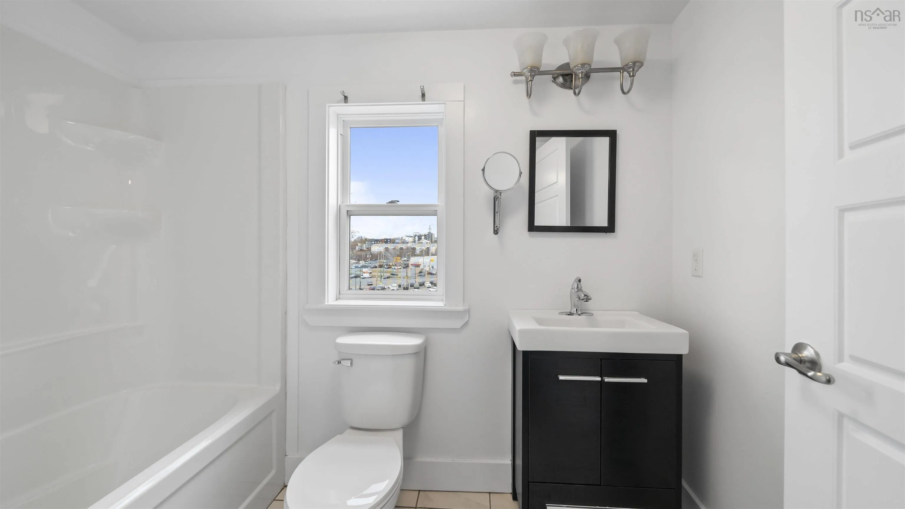 3461 Windsor Street, Halifax Ns B3k 5g5, 9 Bedrooms Bedrooms, ,Residential Income,For Sale,Windsor,202509760
