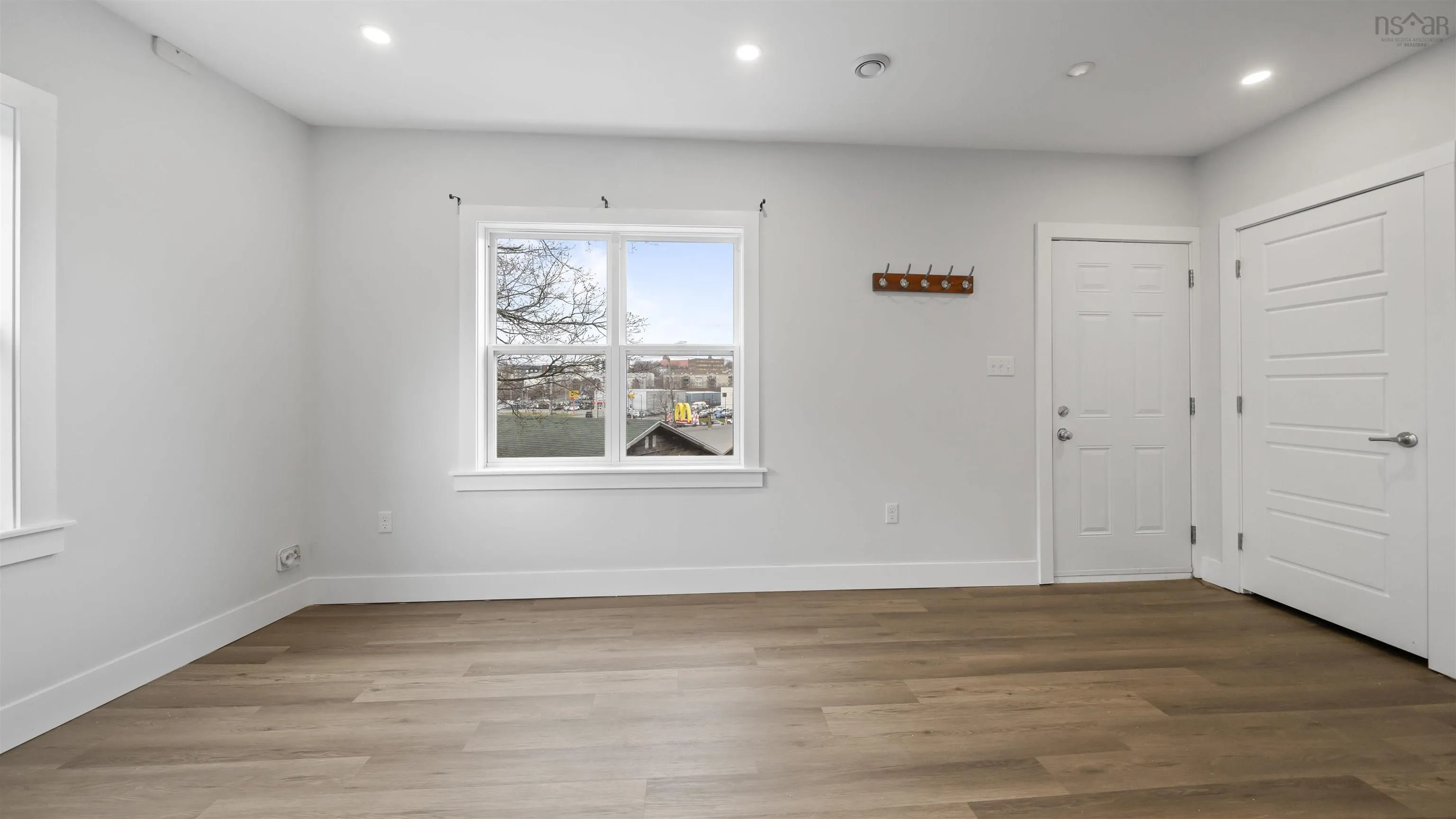 3461 Windsor Street, Halifax Ns B3k 5g5, 9 Bedrooms Bedrooms, ,Residential Income,For Sale,Windsor,202509760
