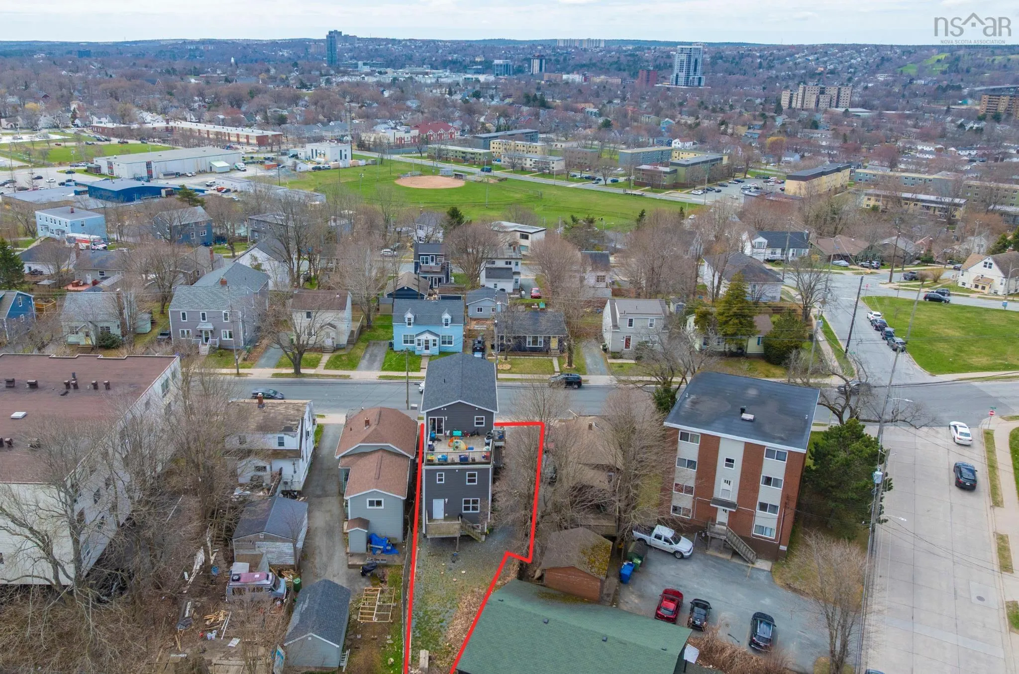 3461 Windsor Street, Halifax Ns B3k 5g5, 9 Bedrooms Bedrooms, ,Residential Income,For Sale,Windsor,202509760