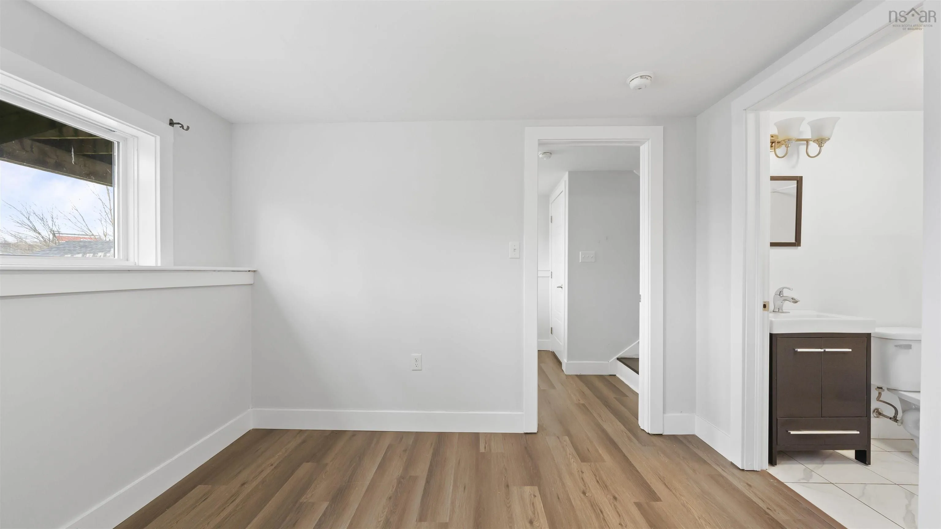 3461 Windsor Street, Halifax Ns B3k 5g5, 9 Bedrooms Bedrooms, ,Residential Income,For Sale,Windsor,202509760
