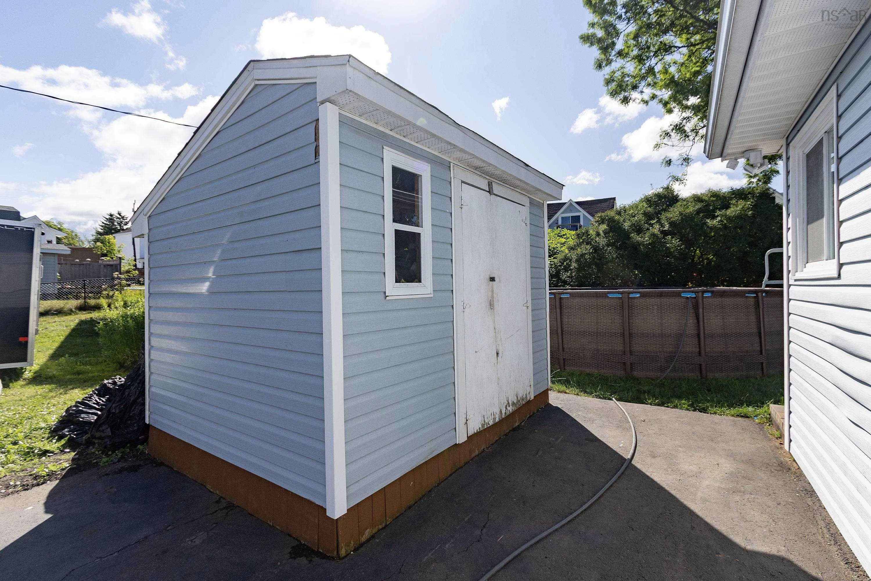 10 Minto Street, Amherst, NS B4H 1H2, 3 Bedrooms Bedrooms, ,2 BathroomsBathrooms,Residential,For Sale,Minto,202518416