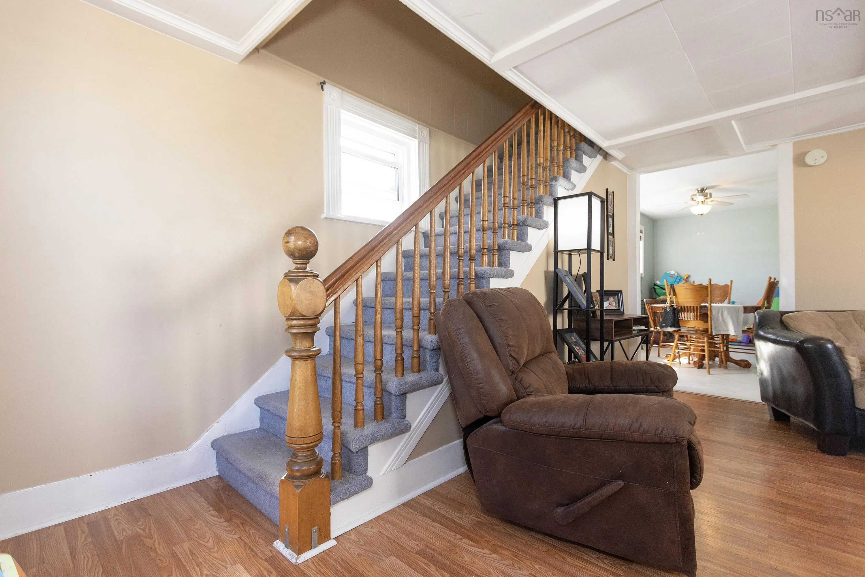 10 Minto Street, Amherst, NS B4H 1H2, 3 Bedrooms Bedrooms, ,2 BathroomsBathrooms,Residential,For Sale,Minto,202518416