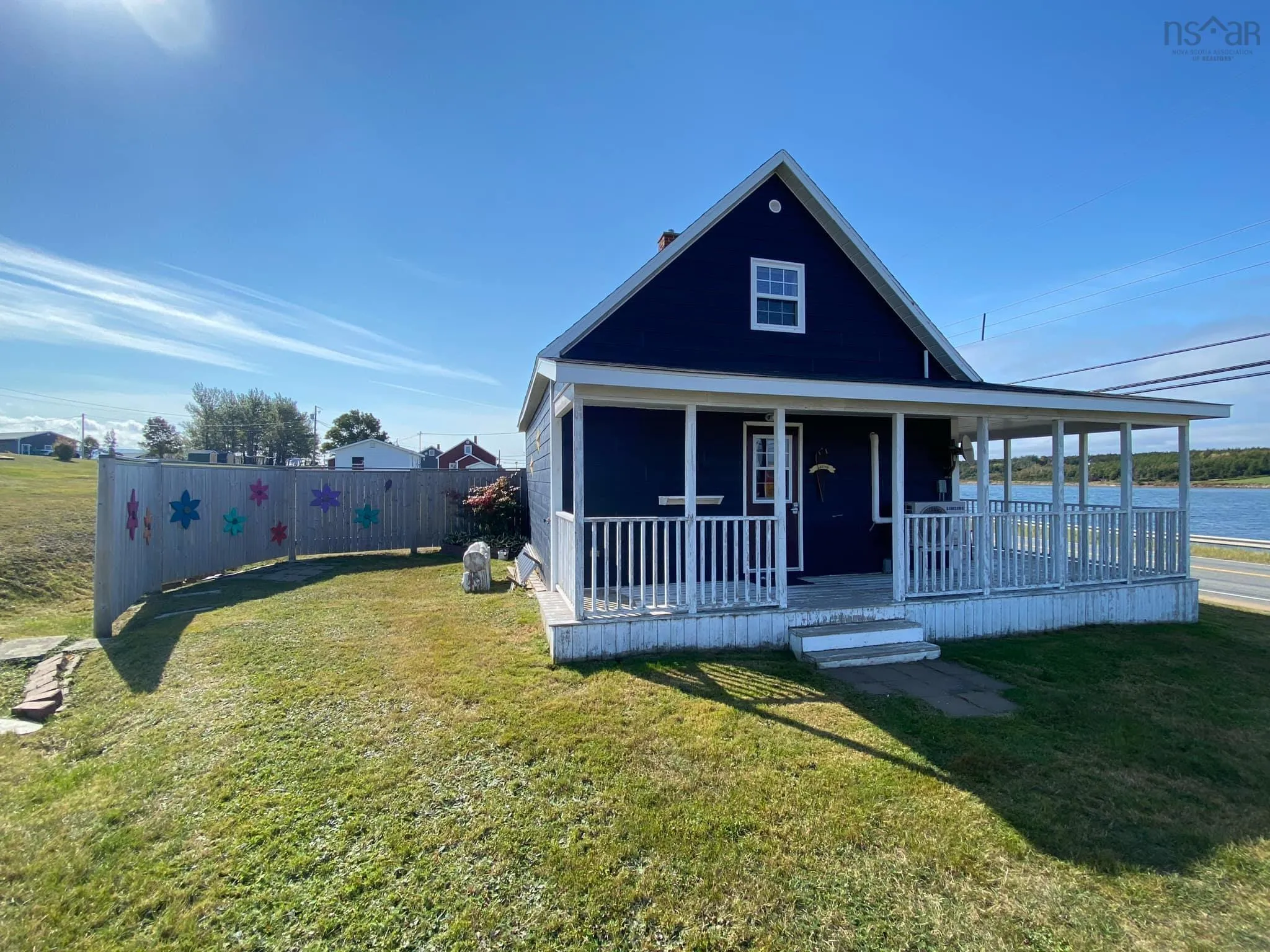14962 Cabot Trail, Chéticamp Ns B0e 1h0, 3 Bedrooms Bedrooms, ,1 BathroomBathrooms,Residential,For Sale,Cabot,202425535