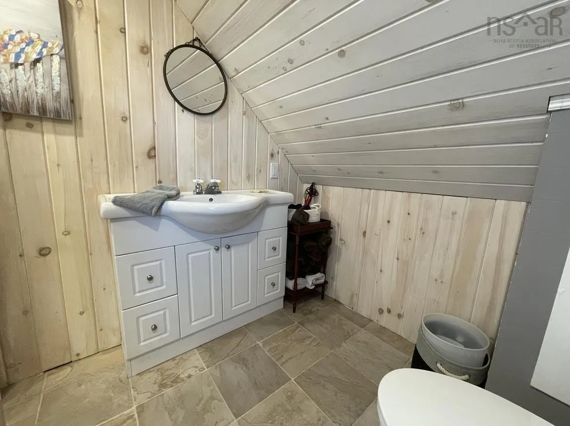 14962 Cabot Trail, Chéticamp Ns B0e 1h0, 3 Bedrooms Bedrooms, ,1 BathroomBathrooms,Residential,For Sale,Cabot,202425535