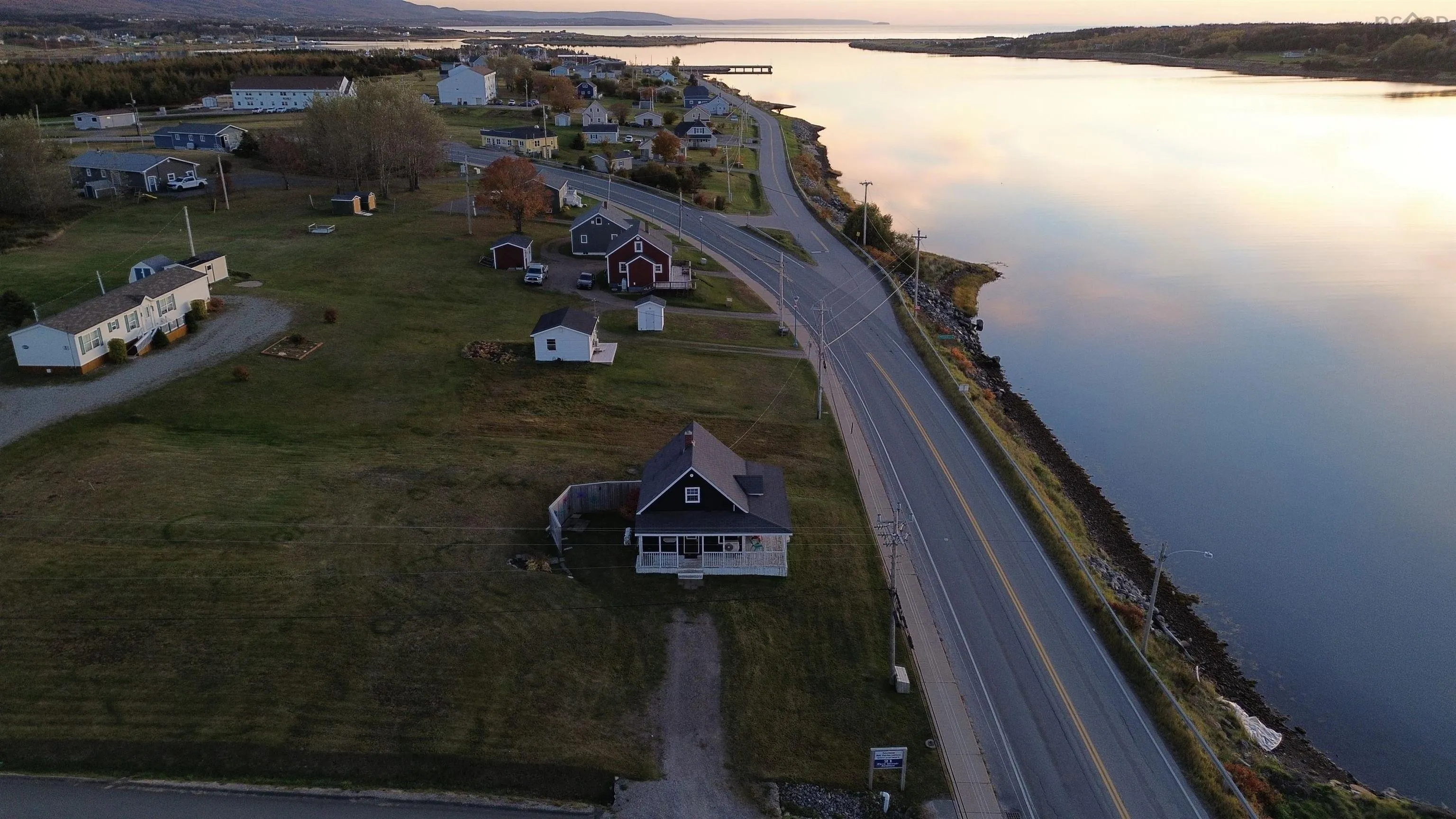 14962 Cabot Trail, Chéticamp Ns B0e 1h0, 3 Bedrooms Bedrooms, ,1 BathroomBathrooms,Residential,For Sale,Cabot,202425535
