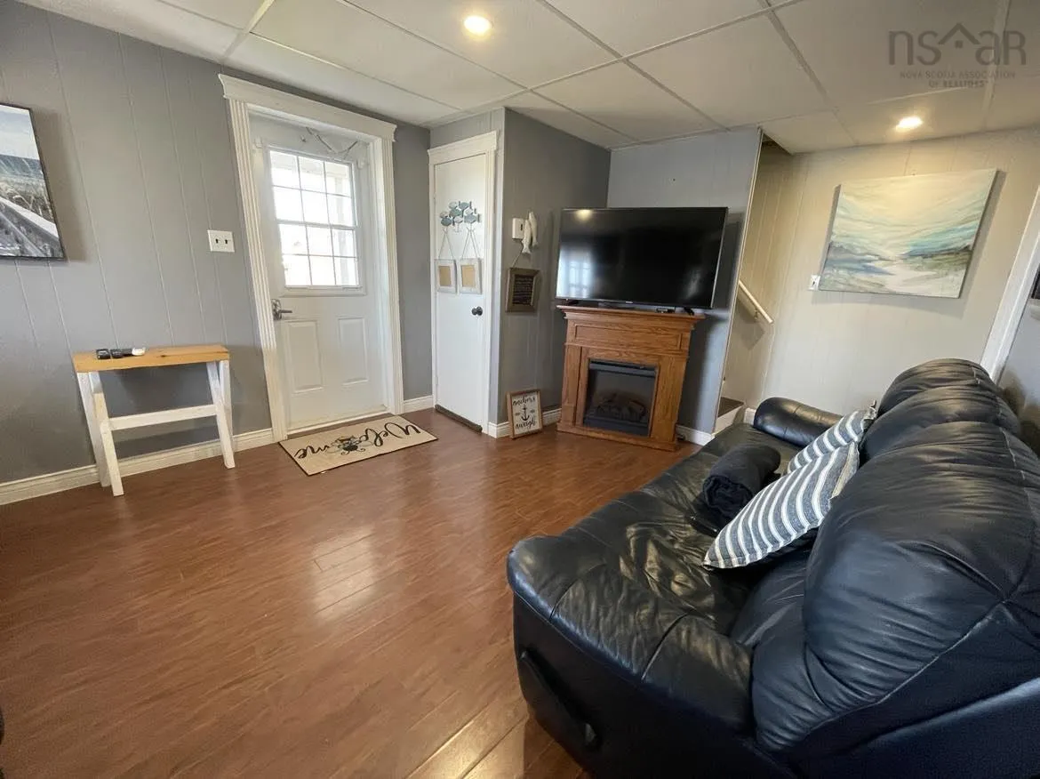 14962 Cabot Trail, Chéticamp Ns B0e 1h0, 3 Bedrooms Bedrooms, ,1 BathroomBathrooms,Residential,For Sale,Cabot,202425535
