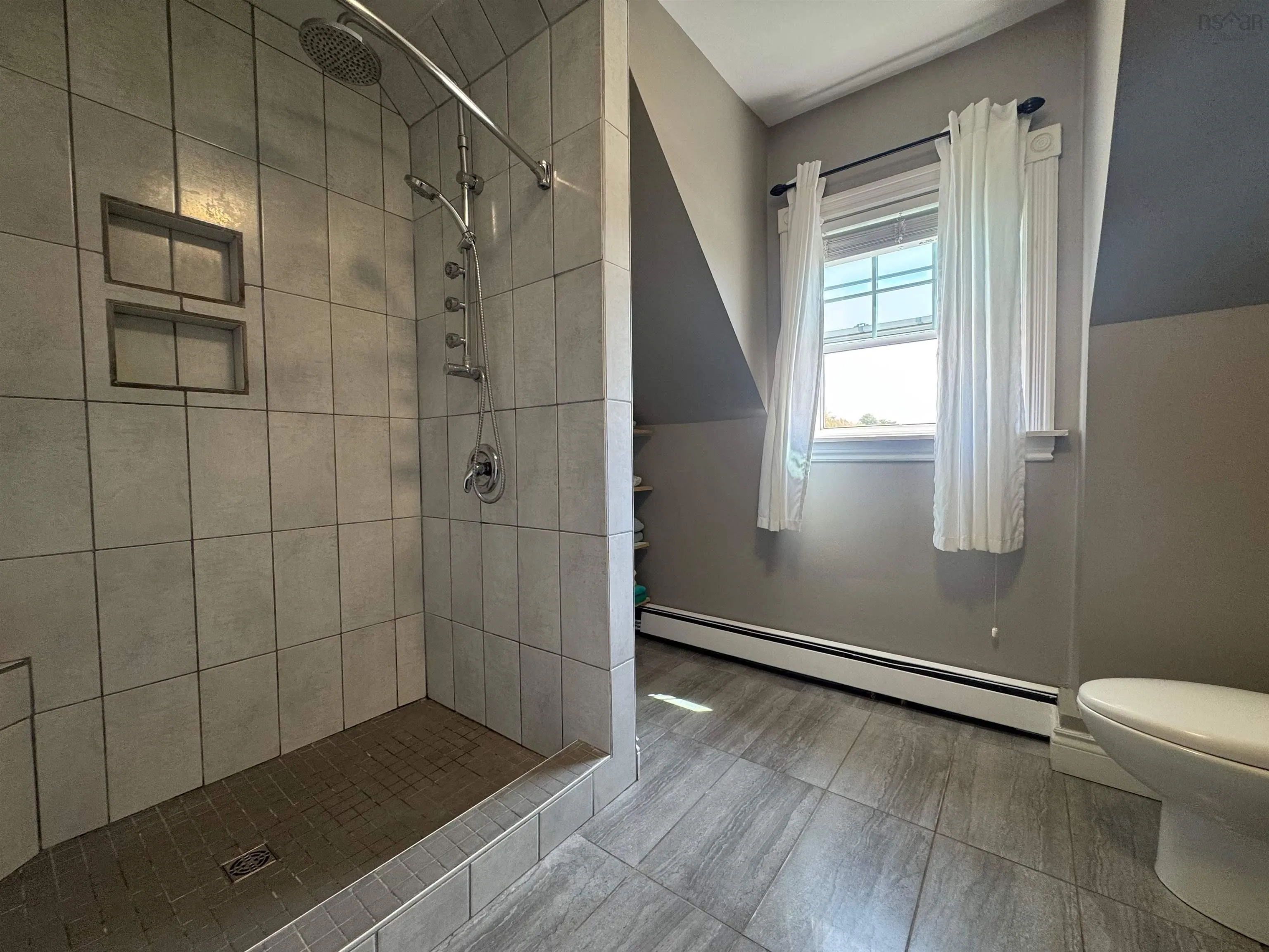 21 Fraser Street, Port Hood, NS B0E 2W0, 4 Bedrooms Bedrooms, ,2 BathroomsBathrooms,Residential,For Sale,Fraser,202519282