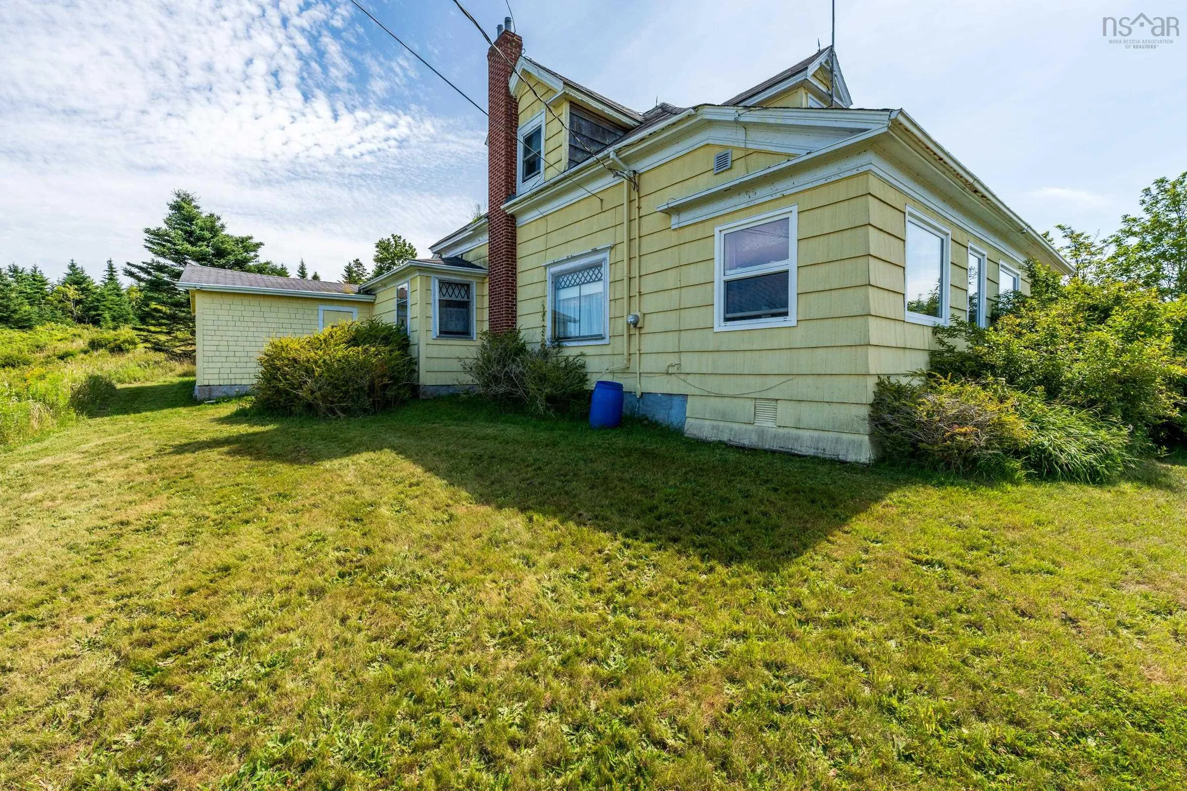2504 Highway 1, Darlings Lake, NS B5A 4A5, 3 Bedrooms Bedrooms, ,2 BathroomsBathrooms,Residential,For Sale,Highway 1,202518883