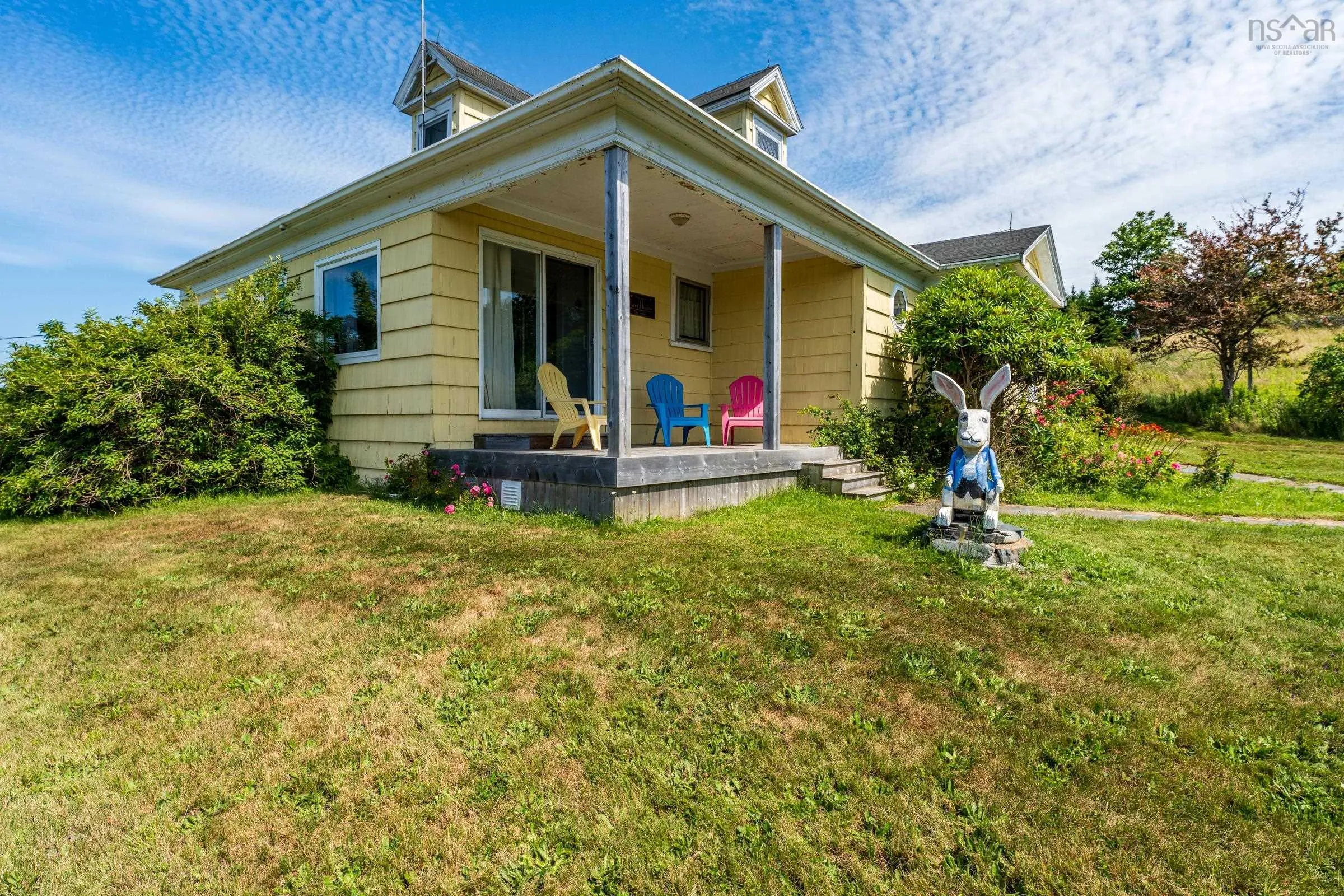 2504 Highway 1, Darlings Lake, NS B5A 4A5, 3 Bedrooms Bedrooms, ,2 BathroomsBathrooms,Residential,For Sale,Highway 1,202518883
