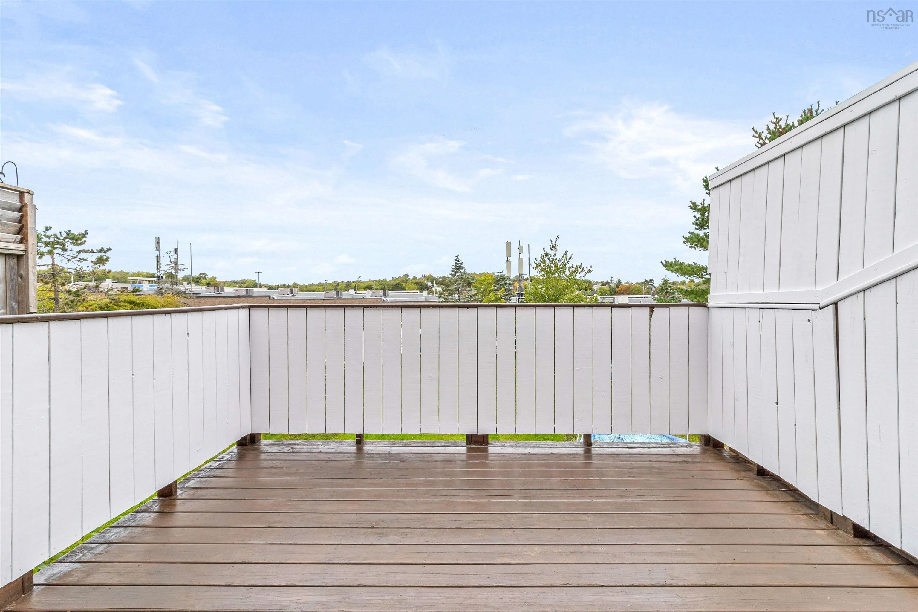 143 Hampton Green, Dartmouth, NS B2V 2A8, 3 Bedrooms Bedrooms, ,2 BathroomsBathrooms,Residential,For Sale,Hampton,202523814