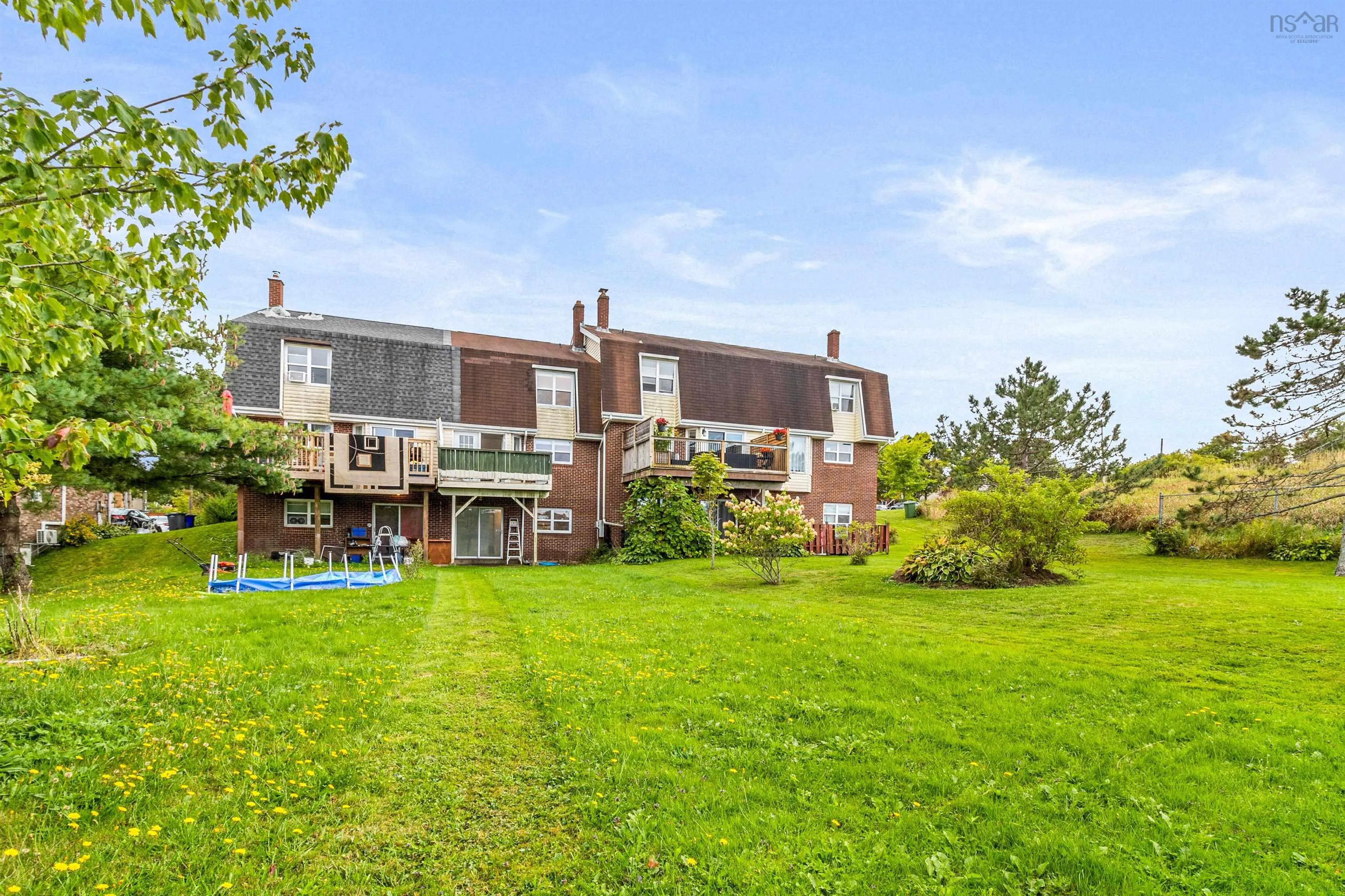 143 Hampton Green, Dartmouth, NS B2V 2A8, 3 Bedrooms Bedrooms, ,2 BathroomsBathrooms,Residential,For Sale,Hampton,202523814