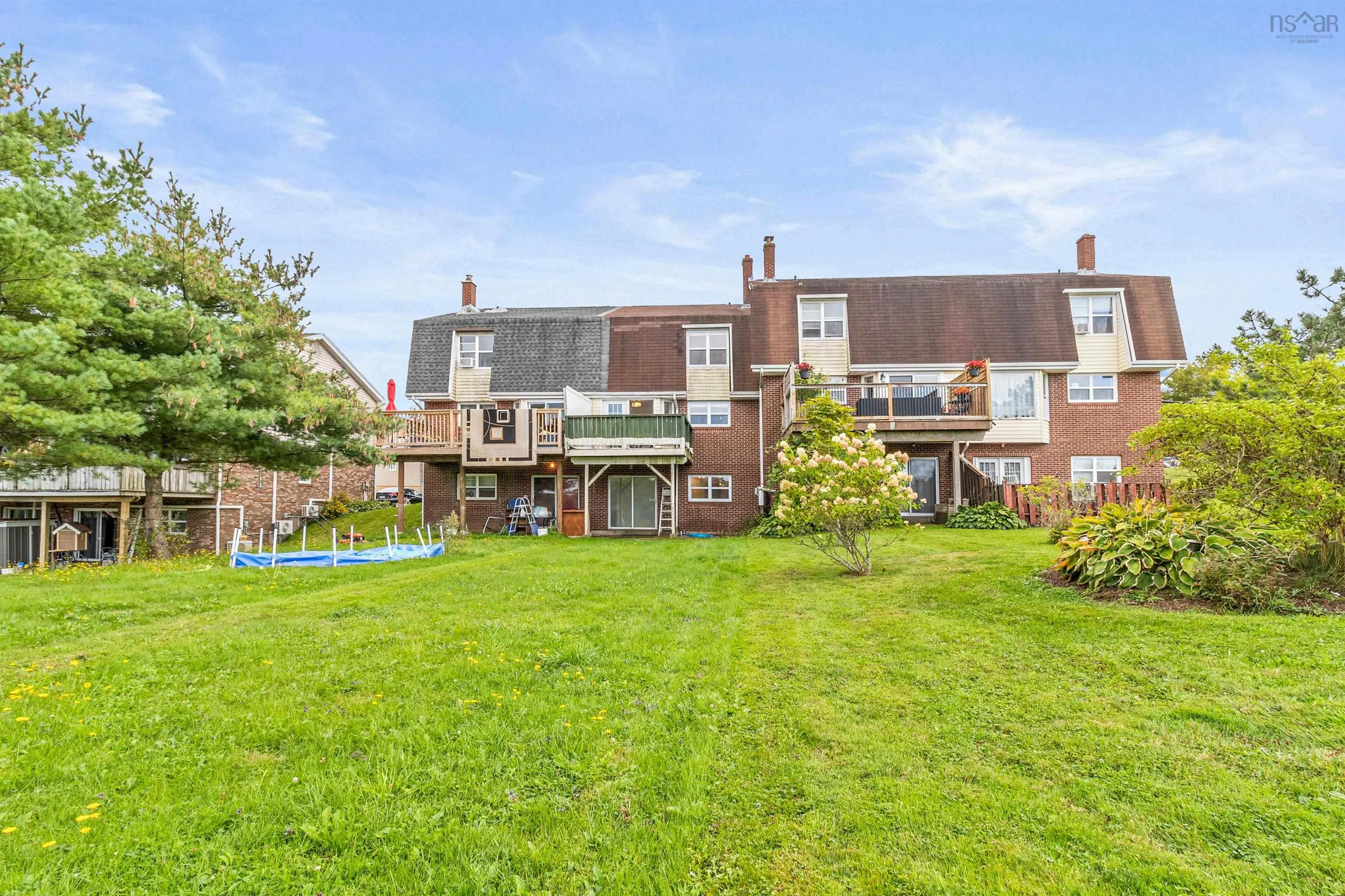 143 Hampton Green, Dartmouth, NS B2V 2A8, 3 Bedrooms Bedrooms, ,2 BathroomsBathrooms,Residential,For Sale,Hampton,202523814