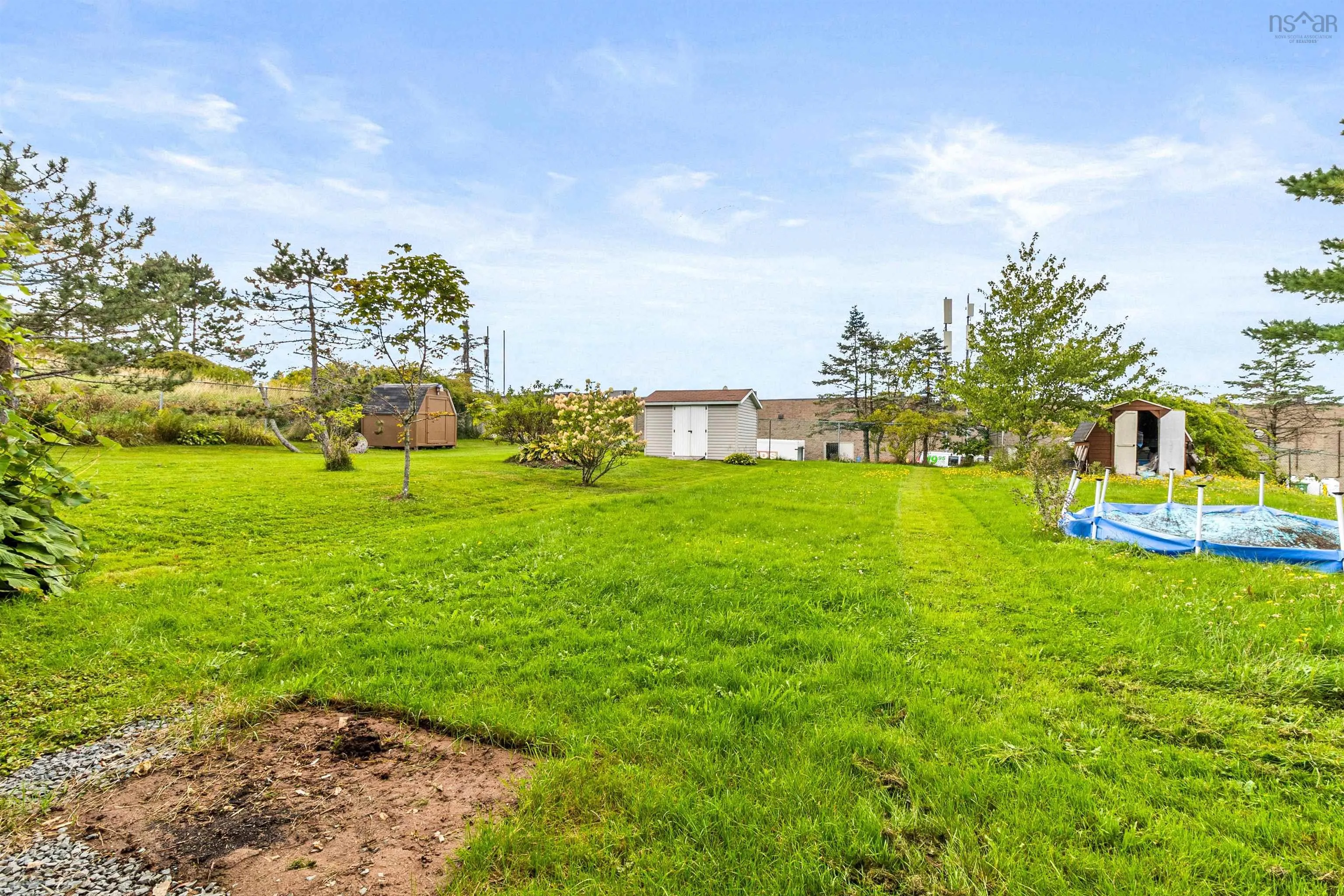 143 Hampton Green, Dartmouth, NS B2V 2A8, 3 Bedrooms Bedrooms, ,2 BathroomsBathrooms,Residential,For Sale,Hampton,202523814
