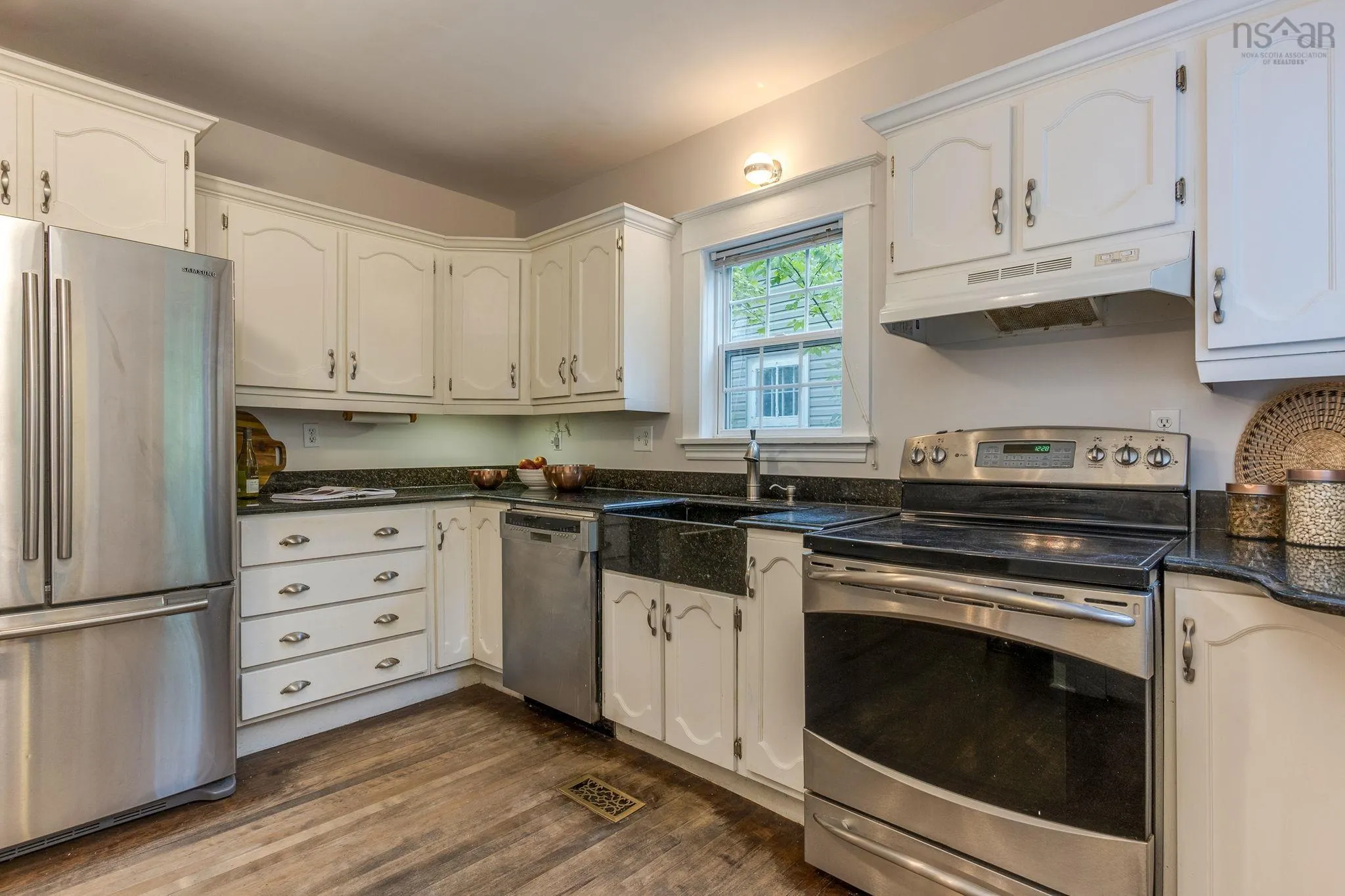 540 St Margarets Bay Road, Halifax, NS B3N 1K5, 4 Bedrooms Bedrooms, ,2 BathroomsBathrooms,Residential,For Sale,St Margarets Bay,202523928