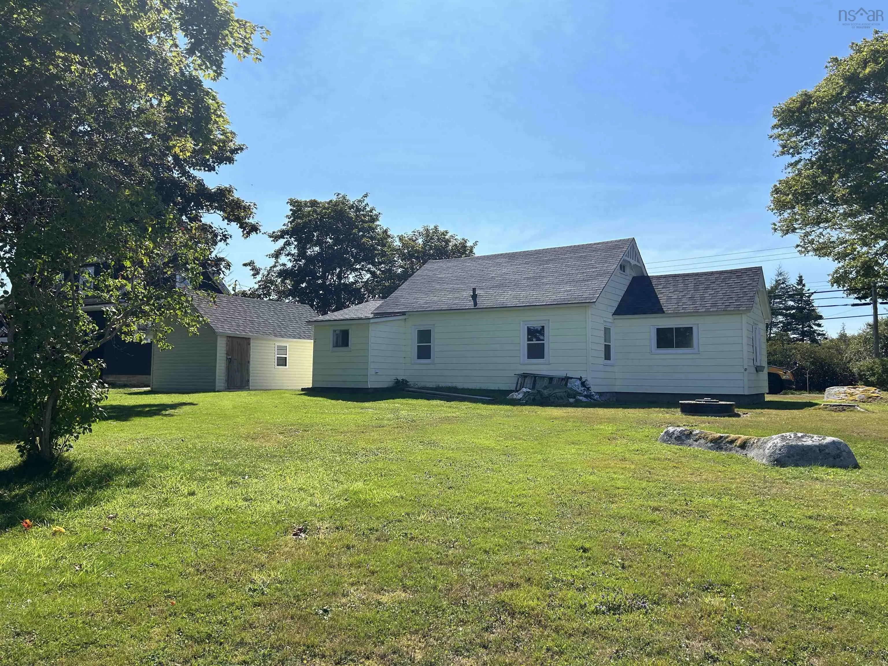 3355 Highway 3, Barrington Passage Ns B0w 1g0, 2 Bedrooms Bedrooms, ,1 BathroomBathrooms,Residential,For Sale,Highway 3,202427547