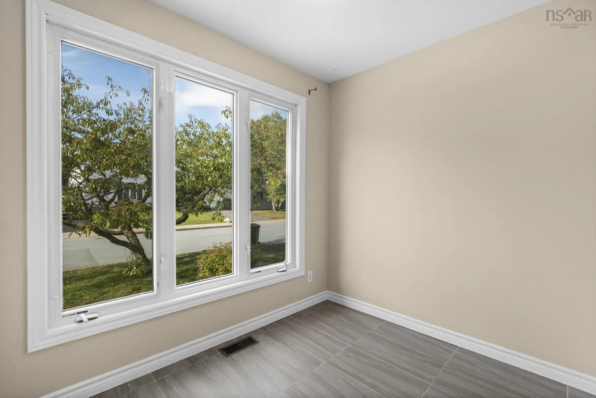 65 Prince Street, Lower Sackville, NS B4C 1L2, 3 Bedrooms Bedrooms, ,2 BathroomsBathrooms,Residential,For Sale,Prince,202524808