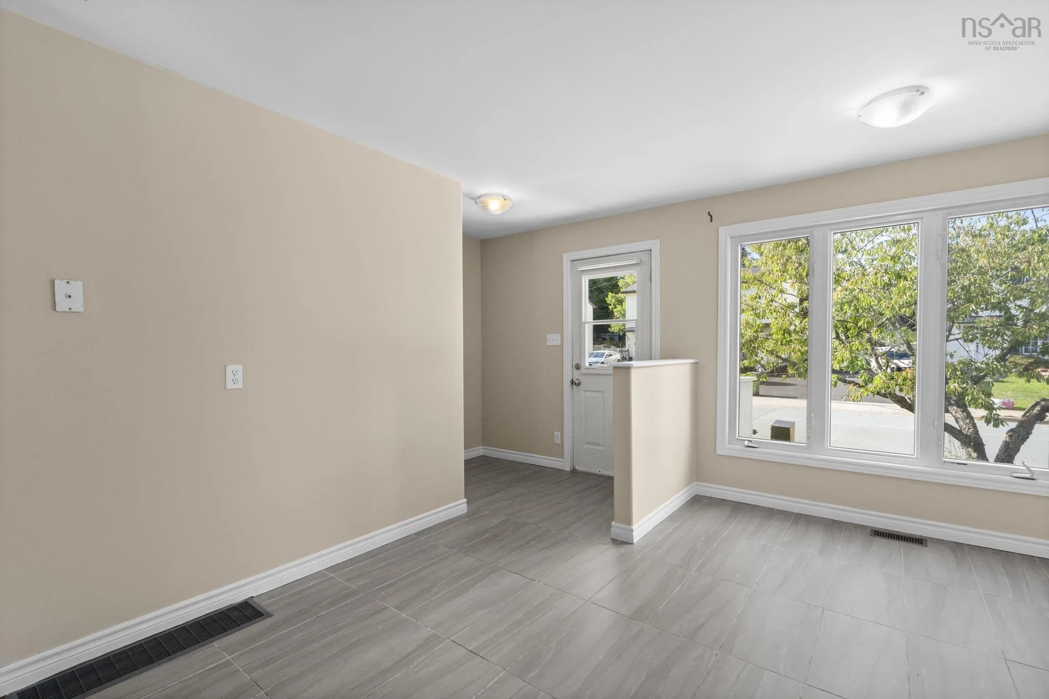 65 Prince Street, Lower Sackville, NS B4C 1L2, 3 Bedrooms Bedrooms, ,2 BathroomsBathrooms,Residential,For Sale,Prince,202524808