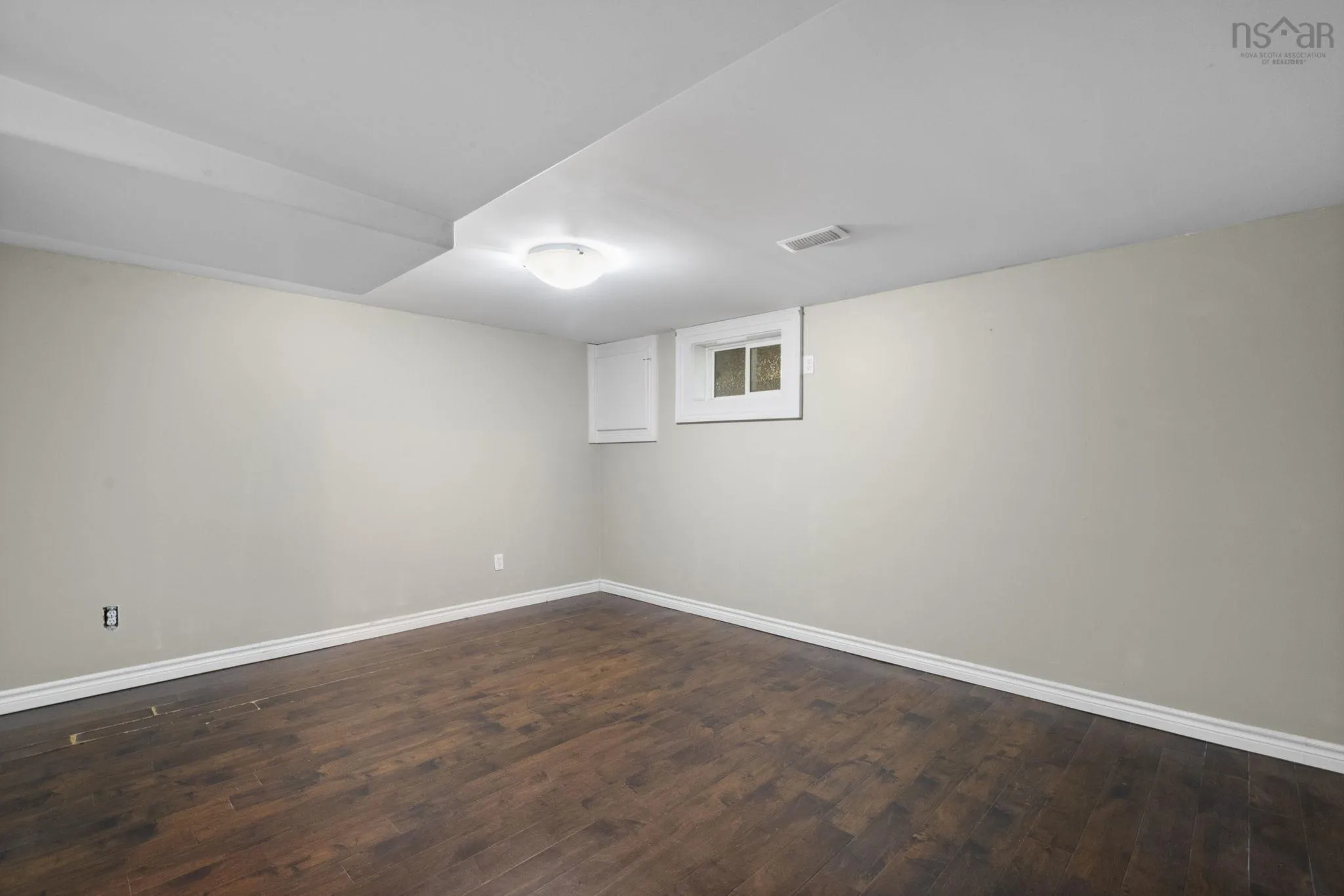 65 Prince Street, Lower Sackville, NS B4C 1L2, 3 Bedrooms Bedrooms, ,2 BathroomsBathrooms,Residential,For Sale,Prince,202524808