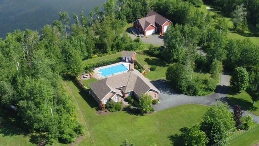 48 Village Lane, Southside Harbour, NS B2G 2L4, 4 Bedrooms Bedrooms, ,3 BathroomsBathrooms,Residential,For Sale,Village,202514327