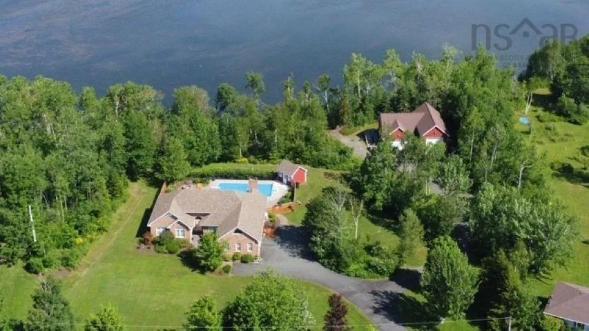 48 Village Lane, Southside Harbour, NS B2G 2L4, 4 Bedrooms Bedrooms, ,3 BathroomsBathrooms,Residential,For Sale,Village,202514327