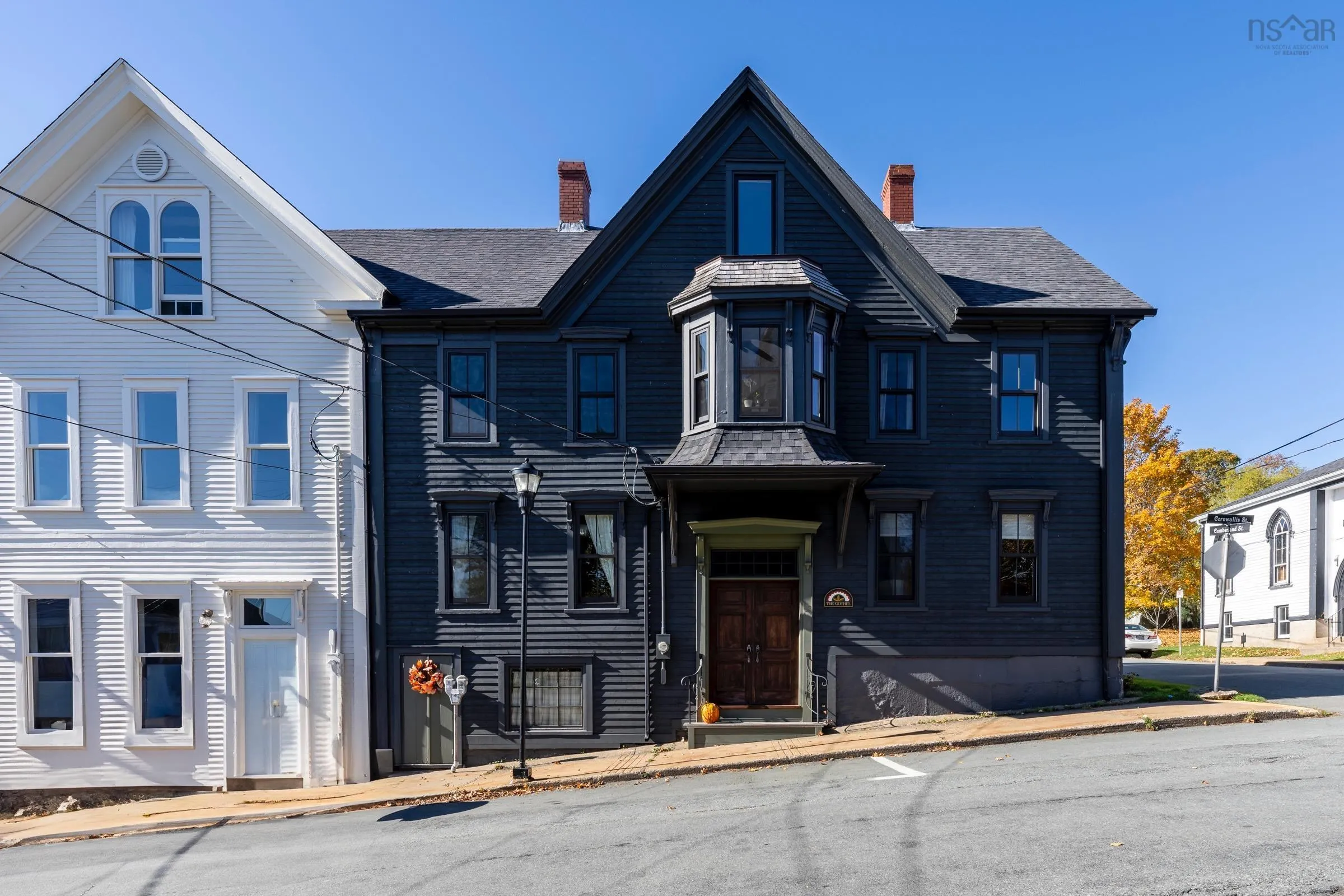33 Cornwallis Street, Lunenburg Ns B0j 2c0, 3 Bedrooms Bedrooms, ,3 BathroomsBathrooms,Residential,For Sale,Cornwallis,202503857