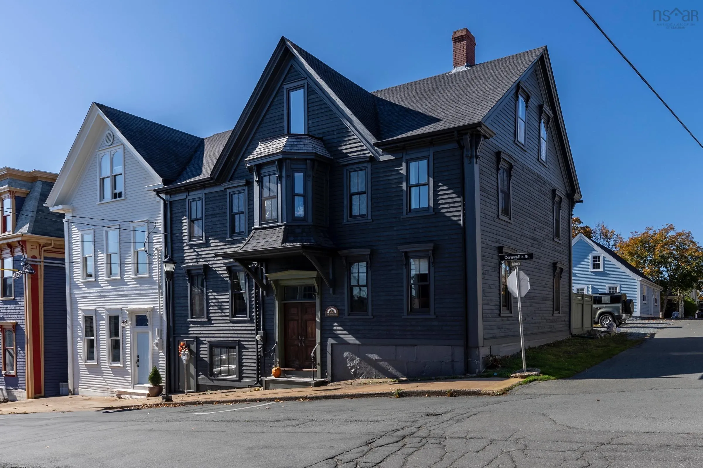 33 Cornwallis Street, Lunenburg Ns B0j 2c0, 3 Bedrooms Bedrooms, ,3 BathroomsBathrooms,Residential,For Sale,Cornwallis,202503857