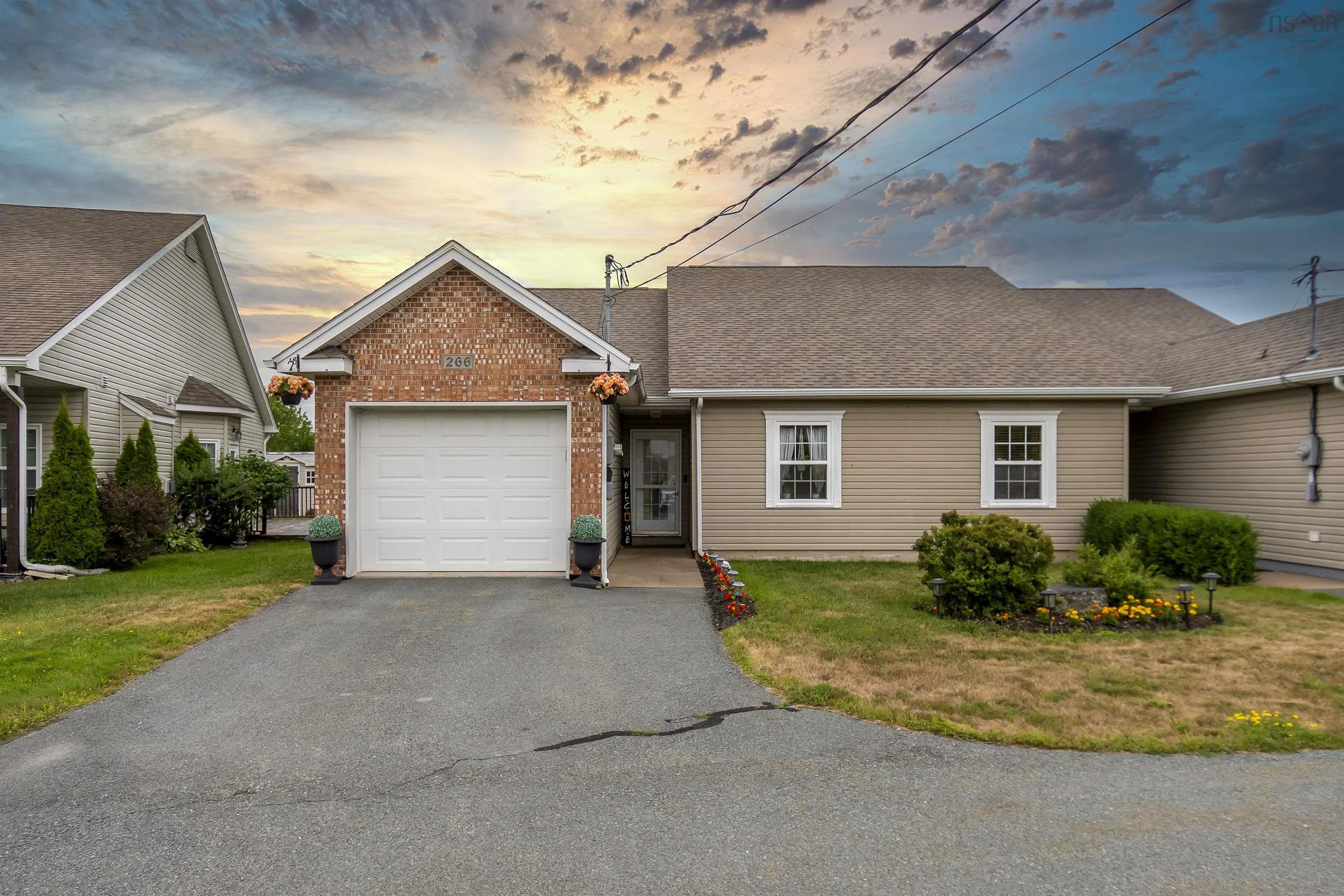 266 Beaver Bank Road, Beaver Bank, NS B4E 1K2, 2 Bedrooms Bedrooms, ,2 BathroomsBathrooms,Residential,For Sale,Beaver Bank,202519706
