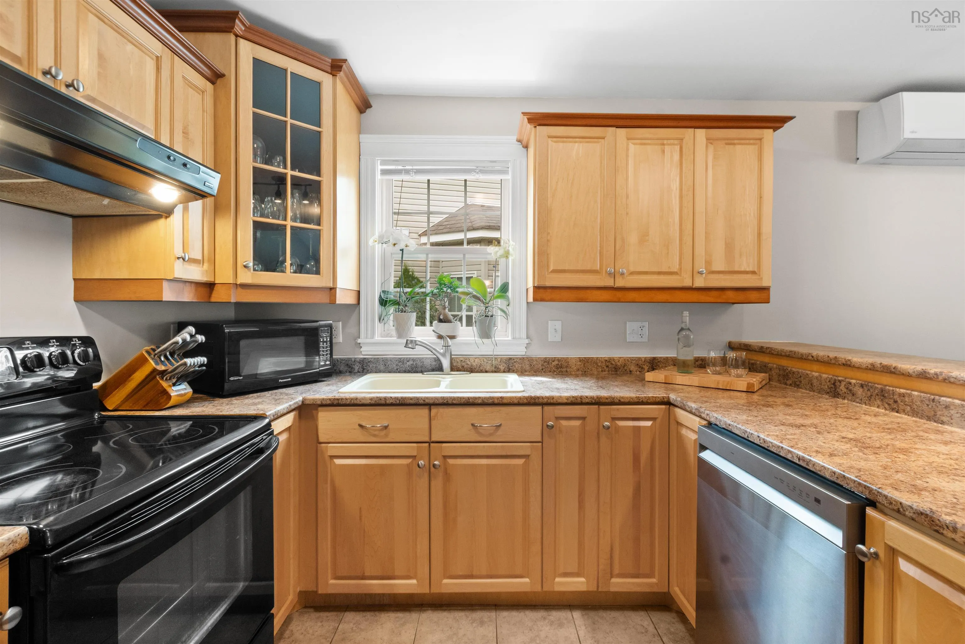 266 Beaver Bank Road, Beaver Bank, NS B4E 1K2, 2 Bedrooms Bedrooms, ,2 BathroomsBathrooms,Residential,For Sale,Beaver Bank,202519706