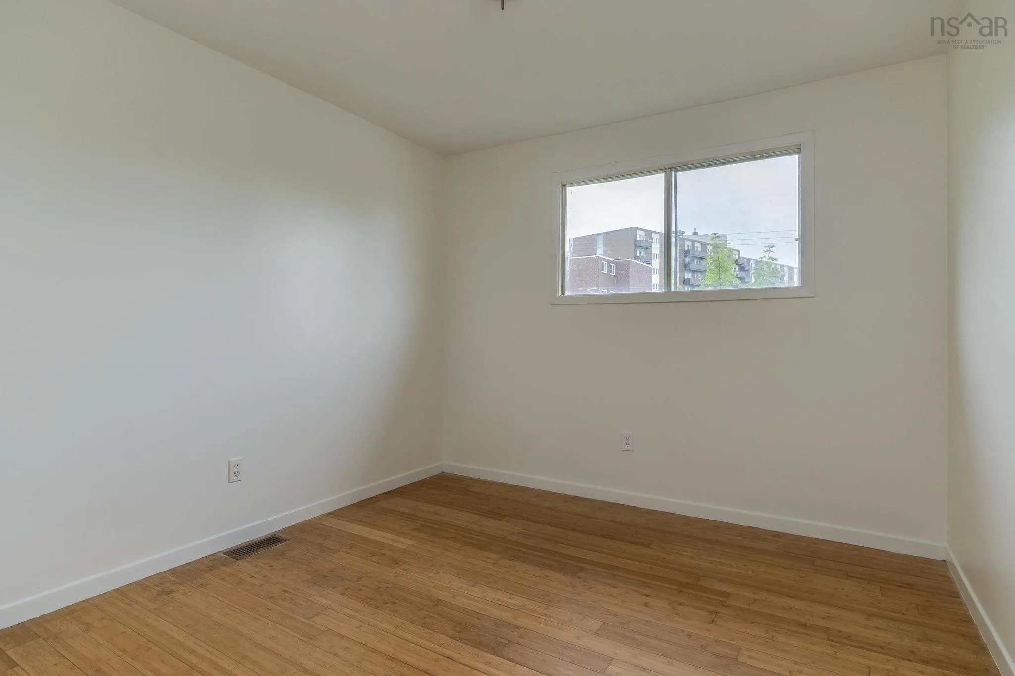 91/93 Roleika Drive, Dartmouth, NS B2X 1M5, 8 Bedrooms Bedrooms, ,Residential Income,For Sale,Roleika,202517741