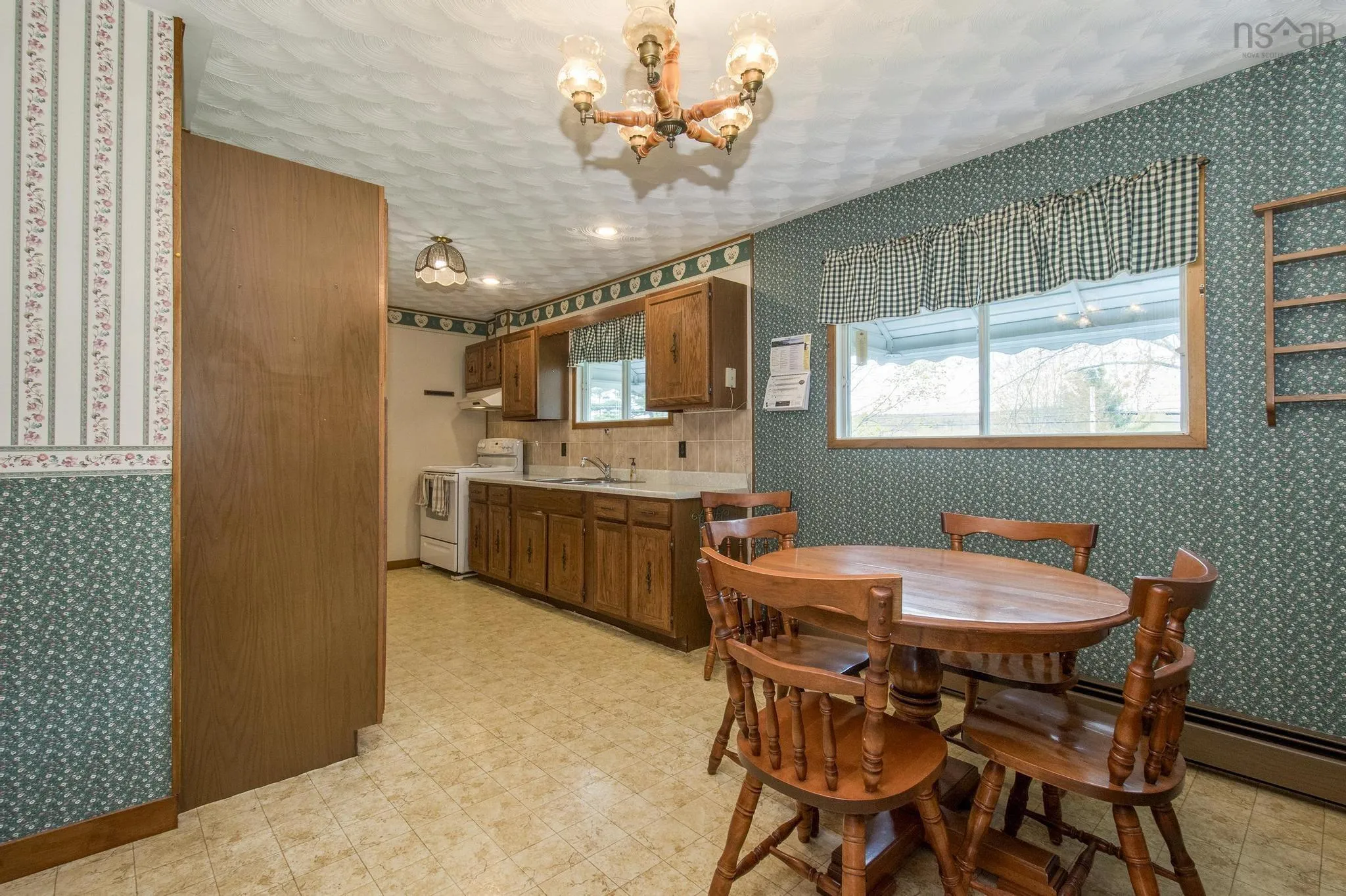 683 Main Street, Lawrencetown, NS B0S 1M0, 3 Bedrooms Bedrooms, ,1 BathroomBathrooms,Residential,For Sale,Main,202510880