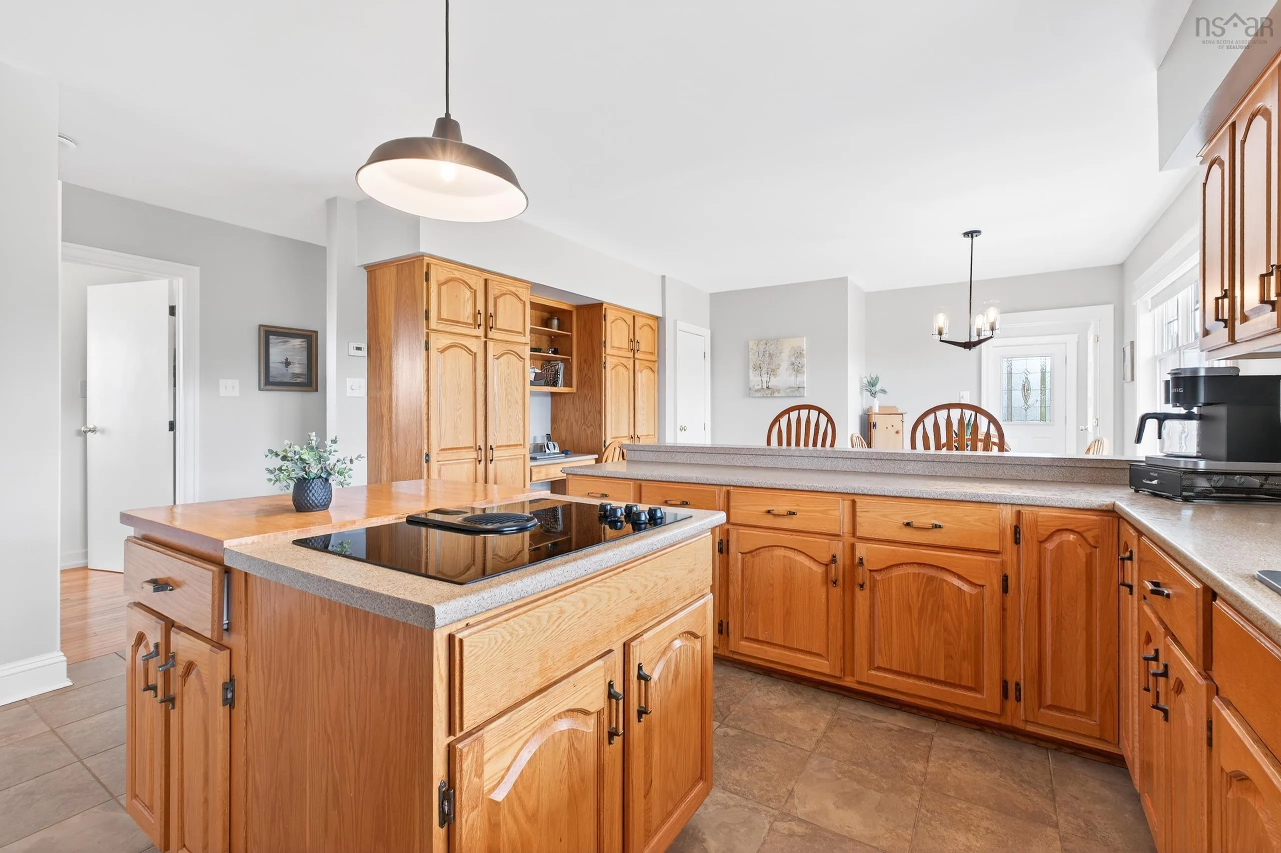 2140 Point Edward Highway, Point Edward, NS B2A 4R6, 3 Bedrooms Bedrooms, ,3 BathroomsBathrooms,Residential,For Sale,Point Edward Highway,202521181