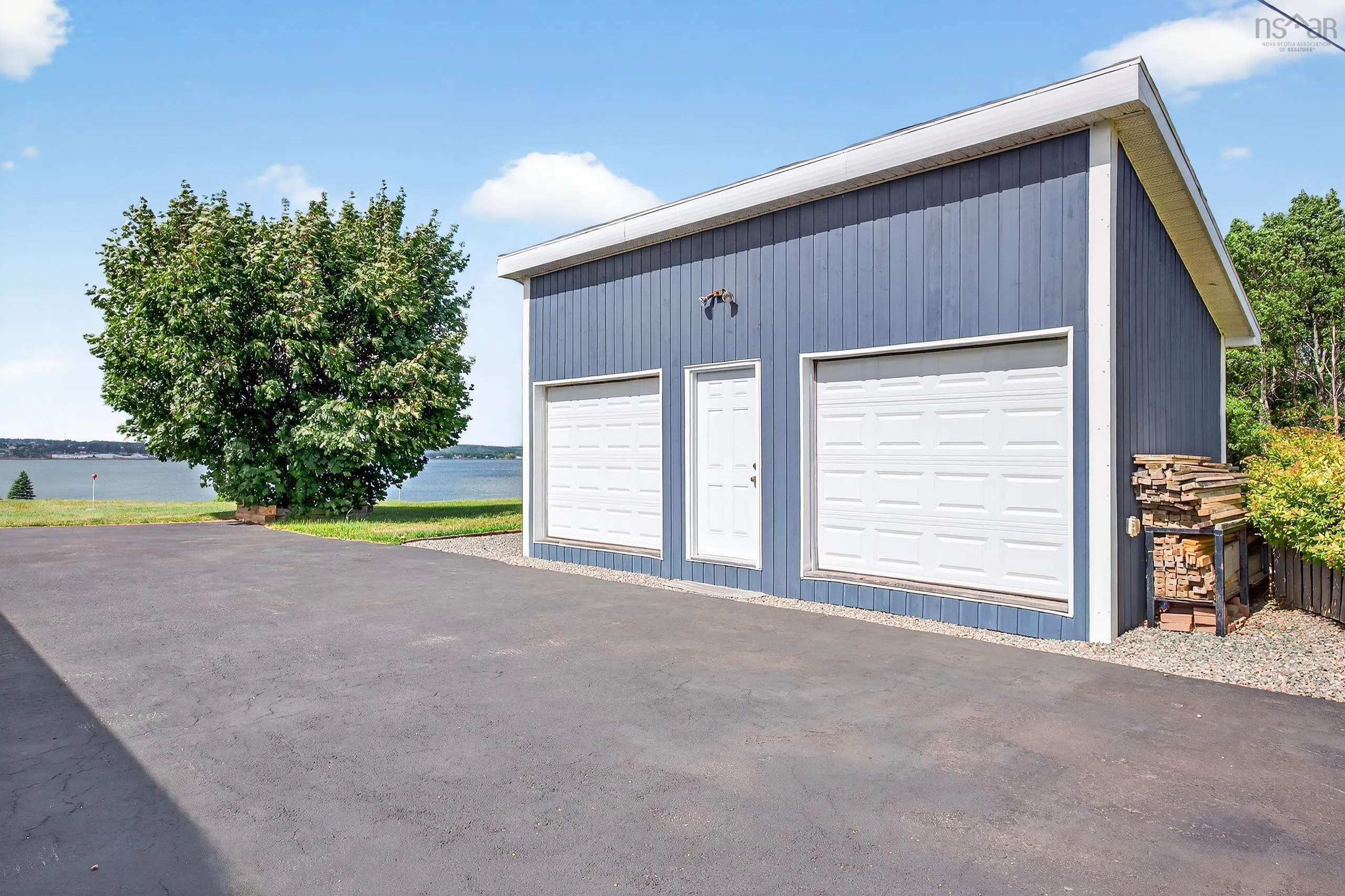2140 Point Edward Highway, Point Edward, NS B2A 4R6, 3 Bedrooms Bedrooms, ,3 BathroomsBathrooms,Residential,For Sale,Point Edward Highway,202521181