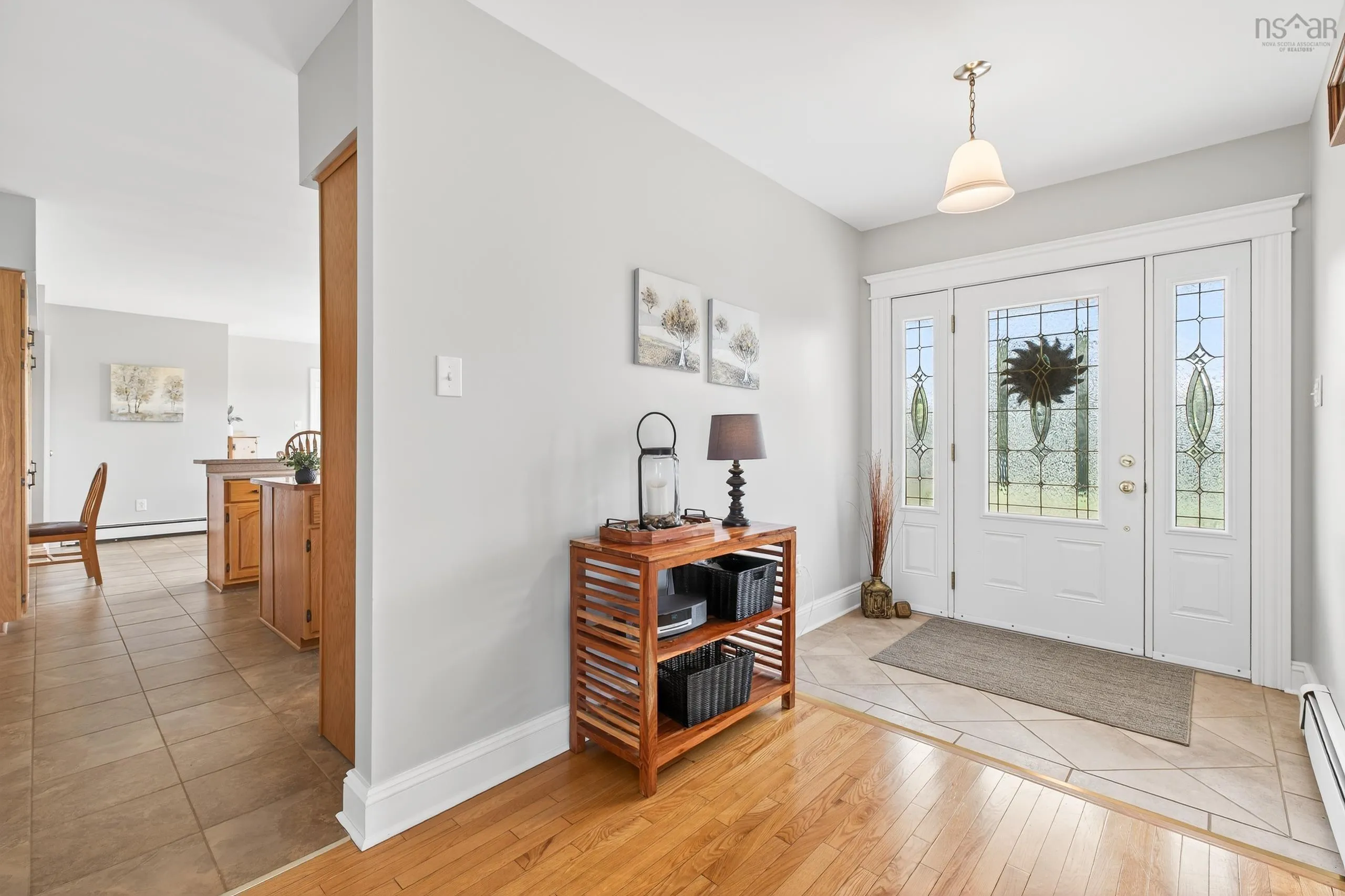 2140 Point Edward Highway, Point Edward, NS B2A 4R6, 3 Bedrooms Bedrooms, ,3 BathroomsBathrooms,Residential,For Sale,Point Edward Highway,202521181