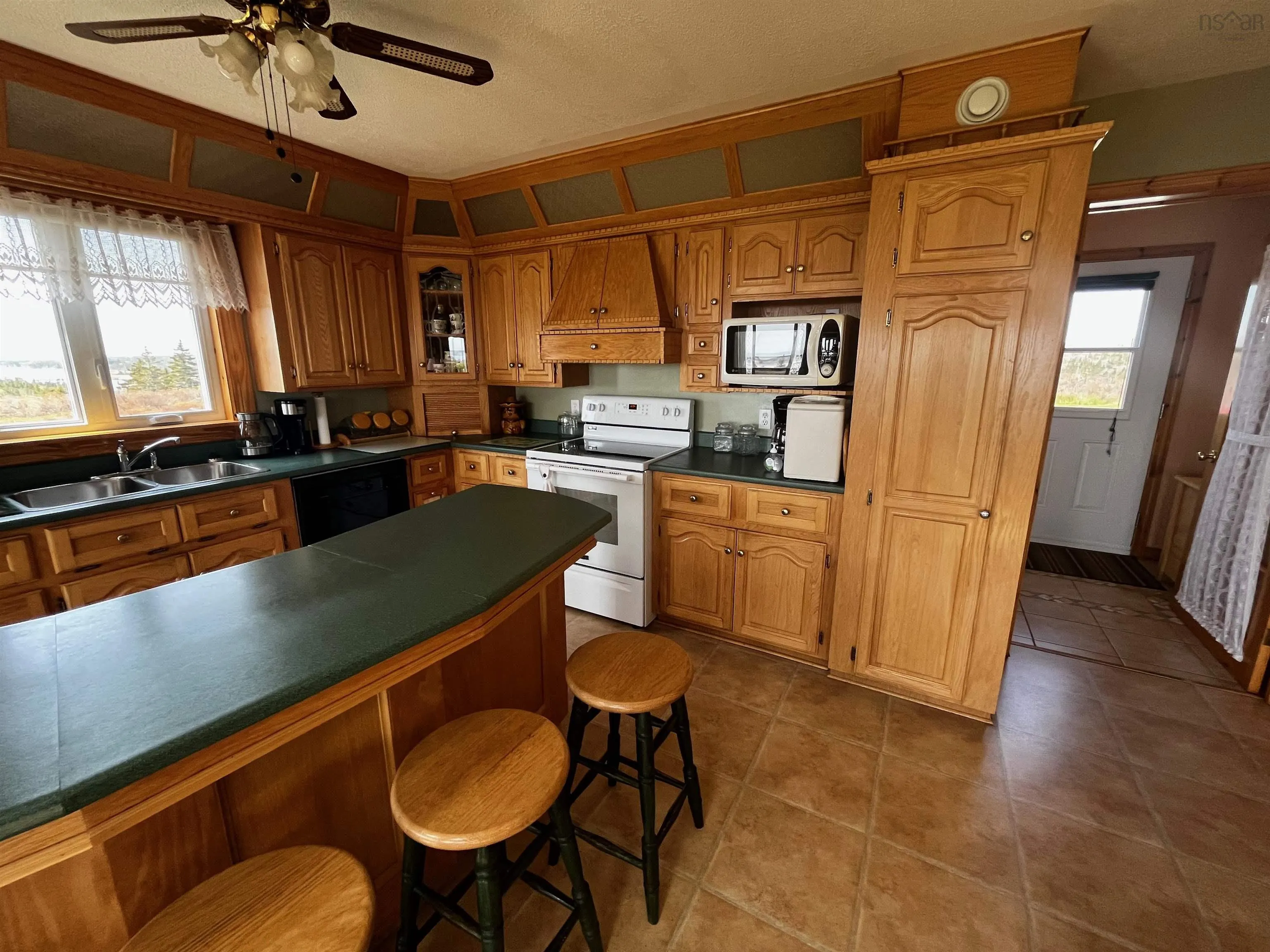 25 North Road, Charlos Cove, NS B0H 1T0, 3 Bedrooms Bedrooms, ,2 BathroomsBathrooms,Residential,For Sale,North Road,202518602
