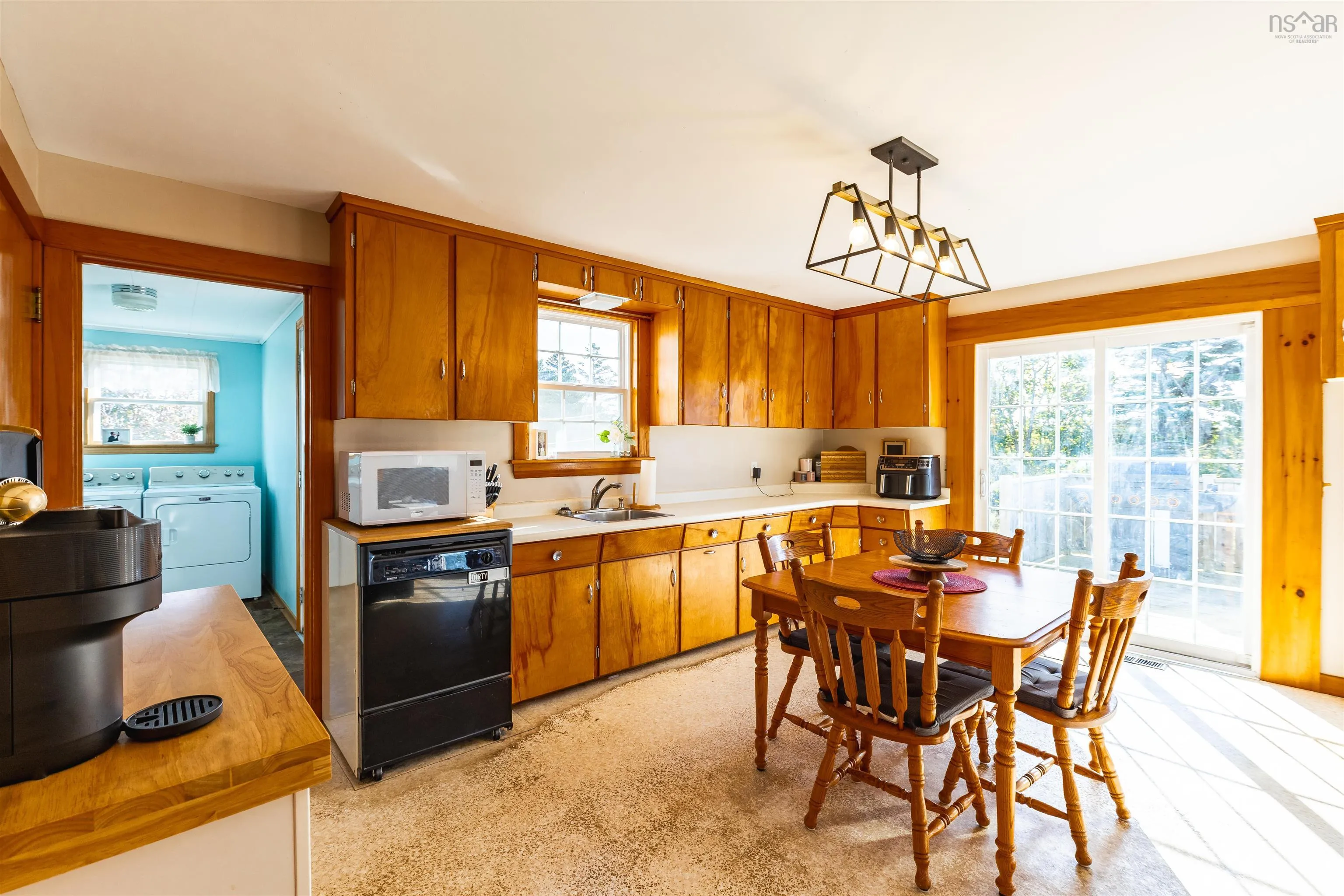 41 School Street, Lower West Pubnico, NS B0W 2C0, 3 Bedrooms Bedrooms, ,2 BathroomsBathrooms,Residential,For Sale,School,202525668