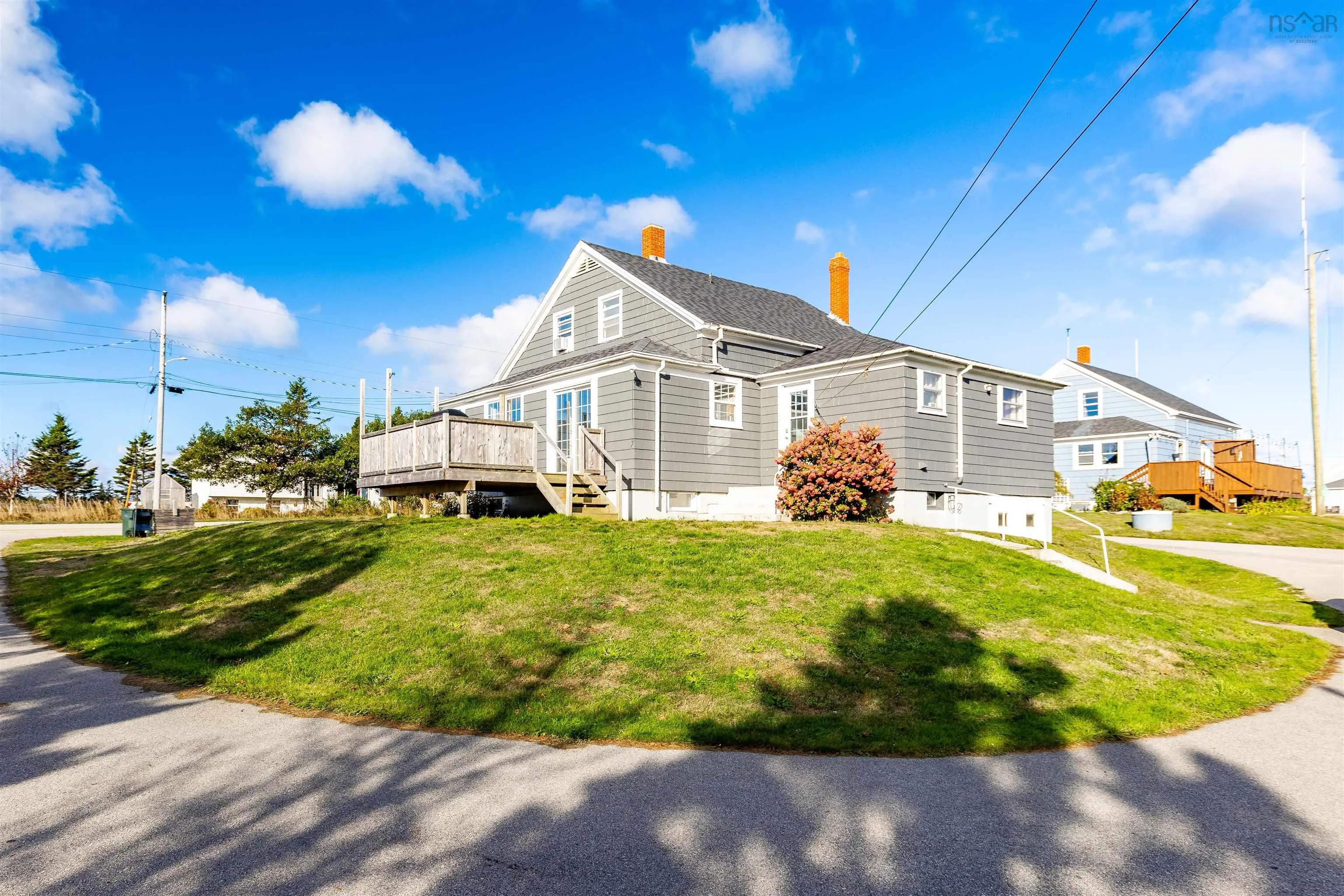 41 School Street, Lower West Pubnico, NS B0W 2C0, 3 Bedrooms Bedrooms, ,2 BathroomsBathrooms,Residential,For Sale,School,202525668