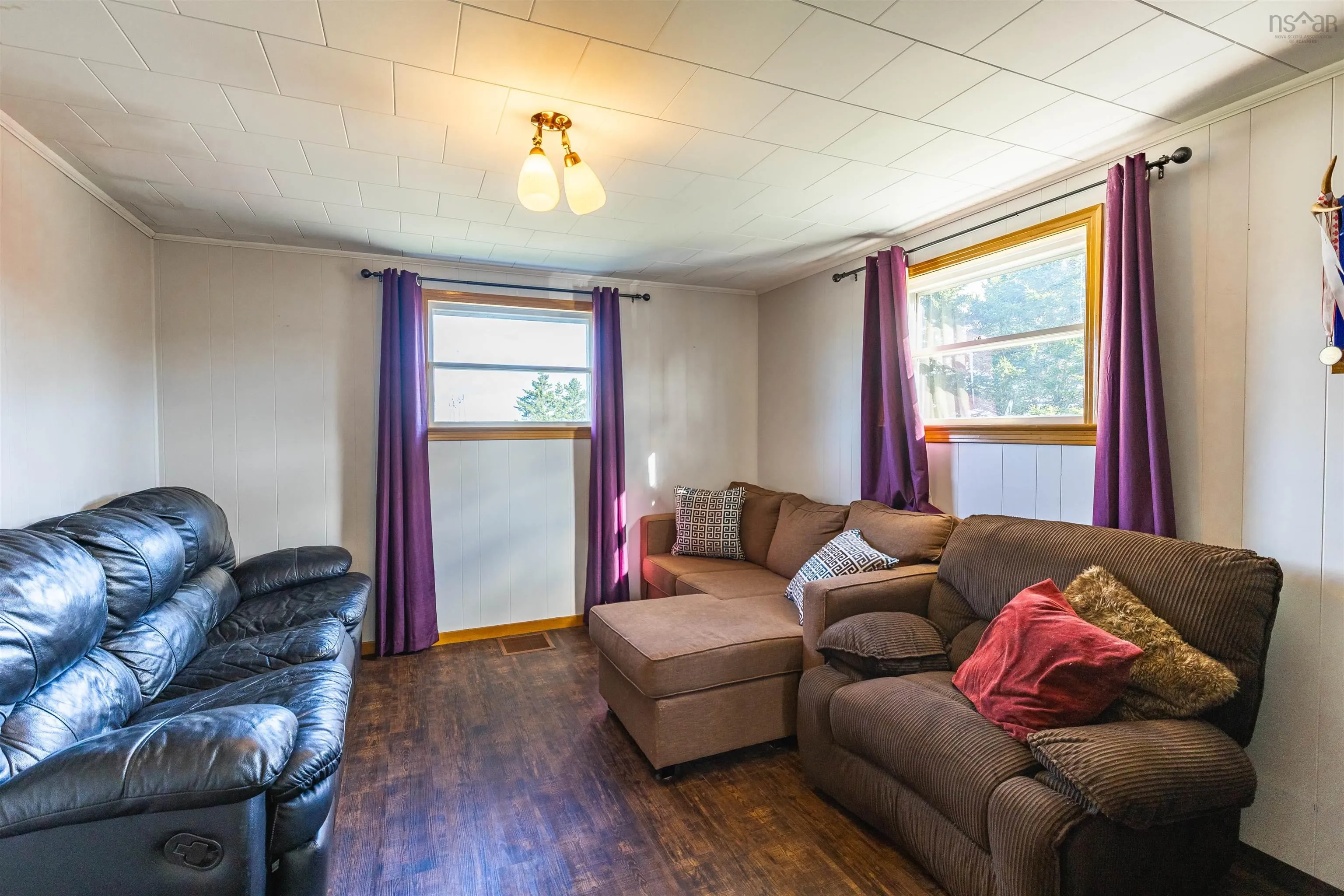 41 School Street, Lower West Pubnico, NS B0W 2C0, 3 Bedrooms Bedrooms, ,2 BathroomsBathrooms,Residential,For Sale,School,202525668