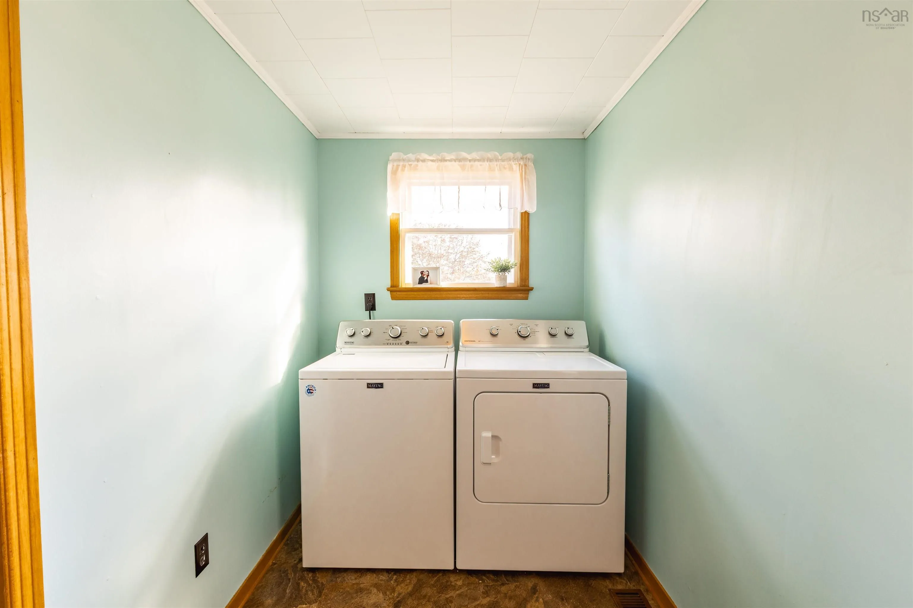 41 School Street, Lower West Pubnico, NS B0W 2C0, 3 Bedrooms Bedrooms, ,2 BathroomsBathrooms,Residential,For Sale,School,202525668