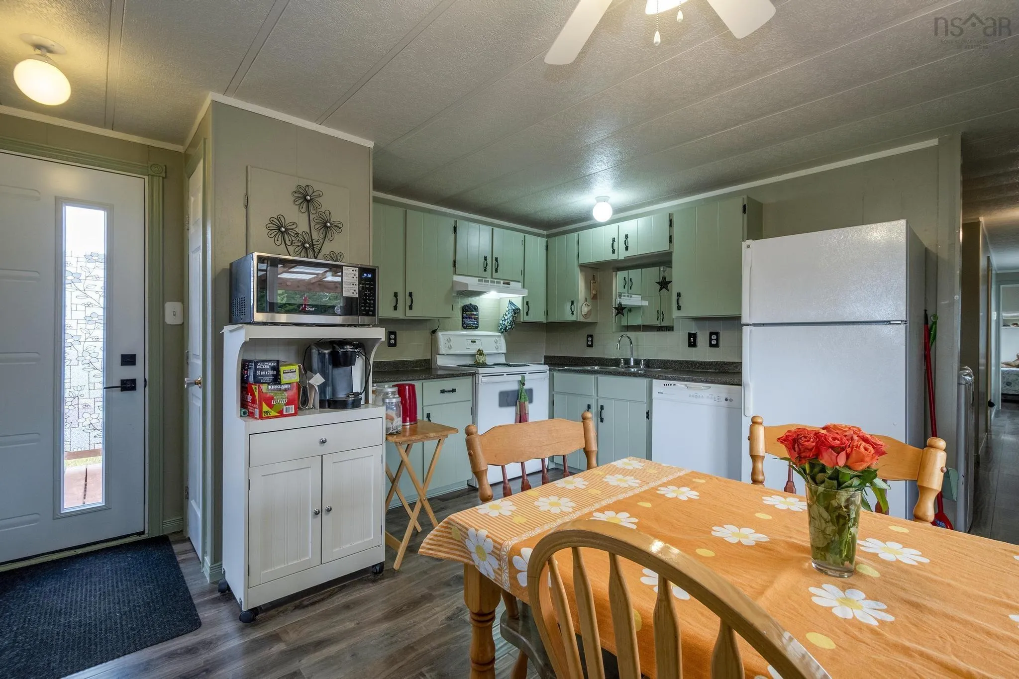 25 Owen Avenue, Mount Uniacke, NS B0N 1Z0, 2 Bedrooms Bedrooms, ,1 BathroomBathrooms,Residential,For Sale,Owen,202521138