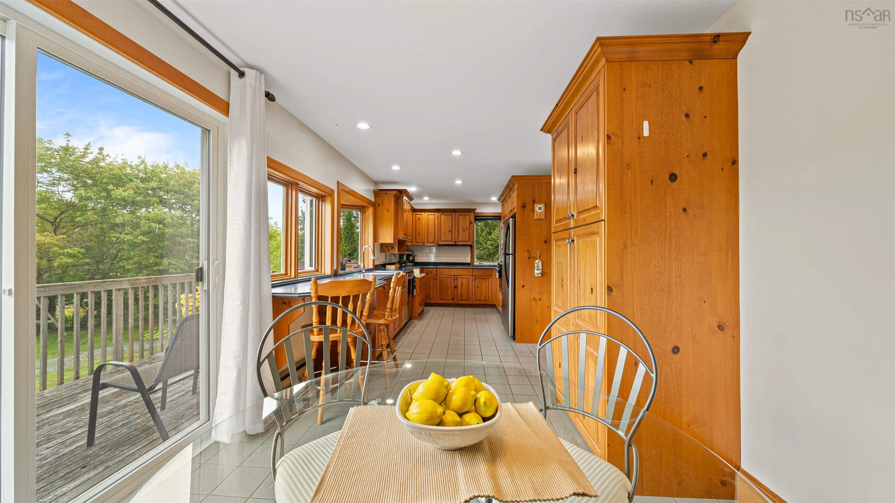 2571 St. Margaret's Bay Road, Timberlea, NS B3T 1H2, 4 Bedrooms Bedrooms, ,4 BathroomsBathrooms,Residential,For Sale,St. Margaret's Bay,202522901