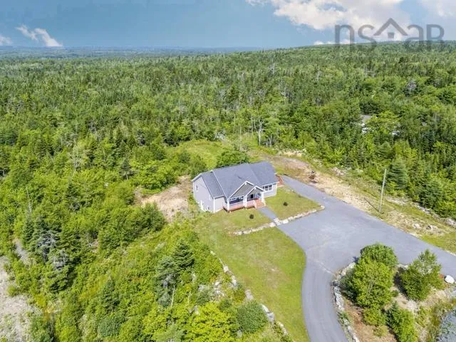 210 Keltic Drive, Lawrencetown, NS B2Z 1M5, 3 Bedrooms Bedrooms, ,2 BathroomsBathrooms,Residential,For Sale,Keltic,202517939