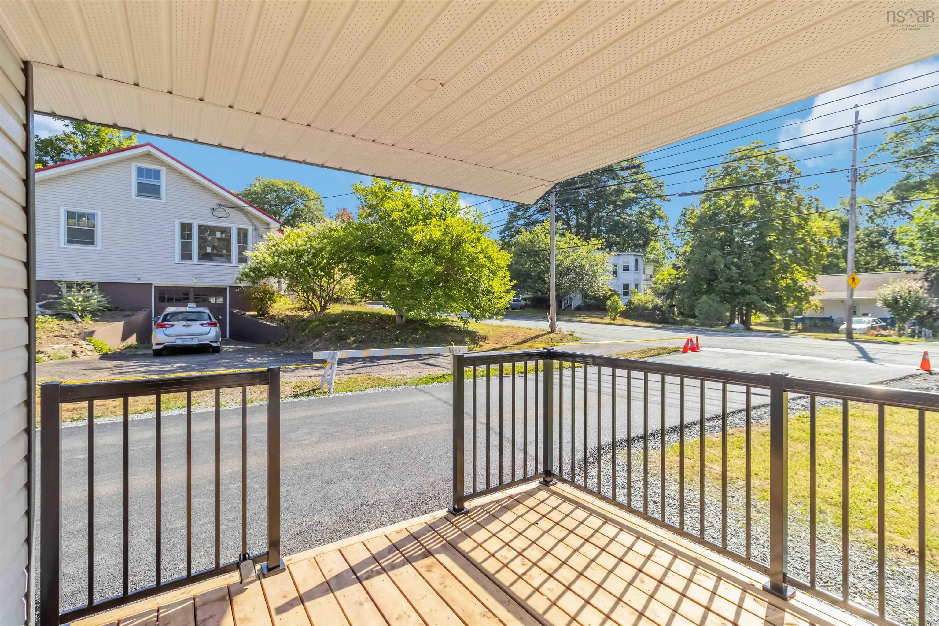 215 Aberdeen Road, Bridgewater, NS B4V 2S5, 2 Bedrooms Bedrooms, ,2 BathroomsBathrooms,Residential,For Sale,Aberdeen,202521380