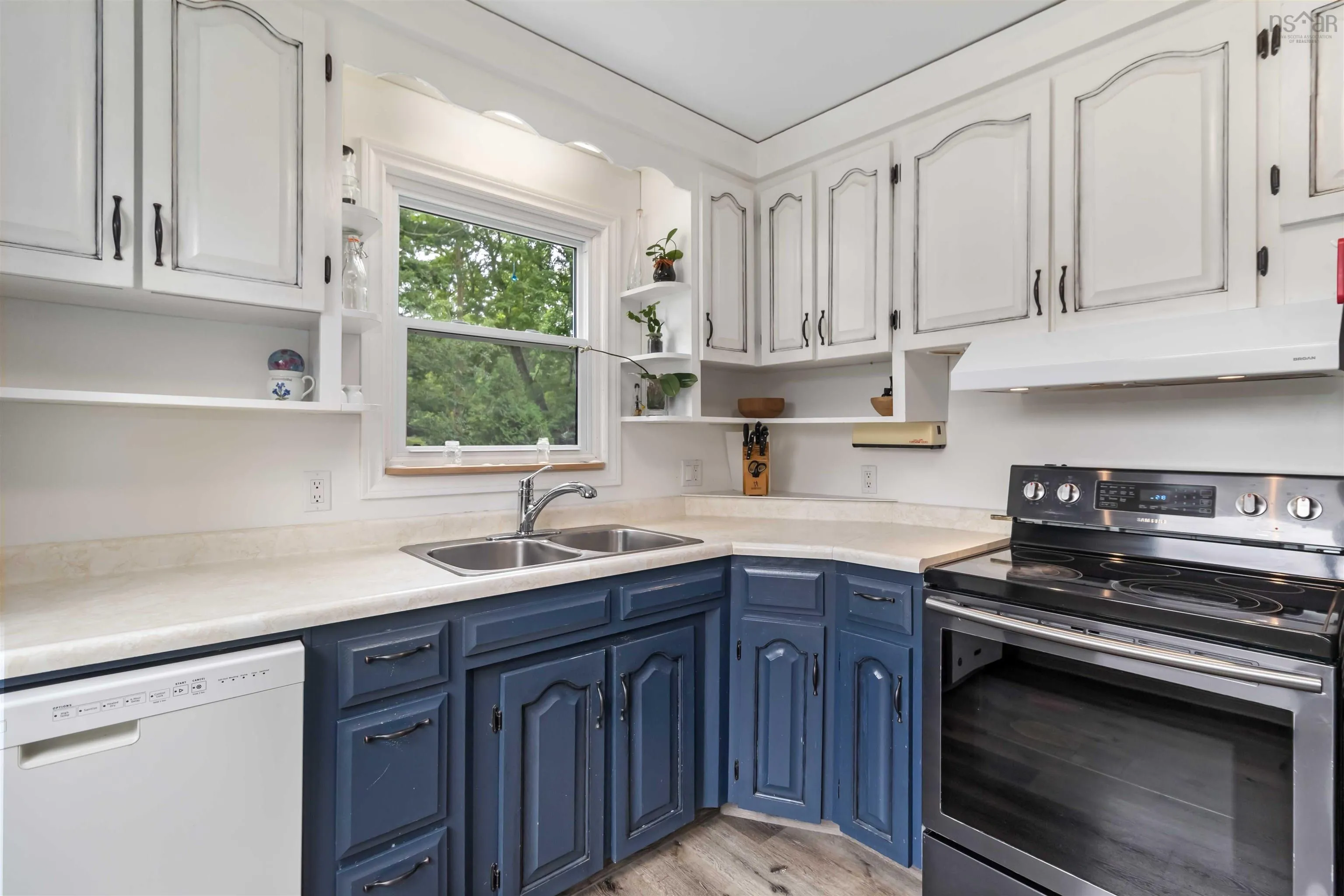 336 West Street, Milton, NS B0T 1P0, ,Residential Income,For Sale,West,202517666