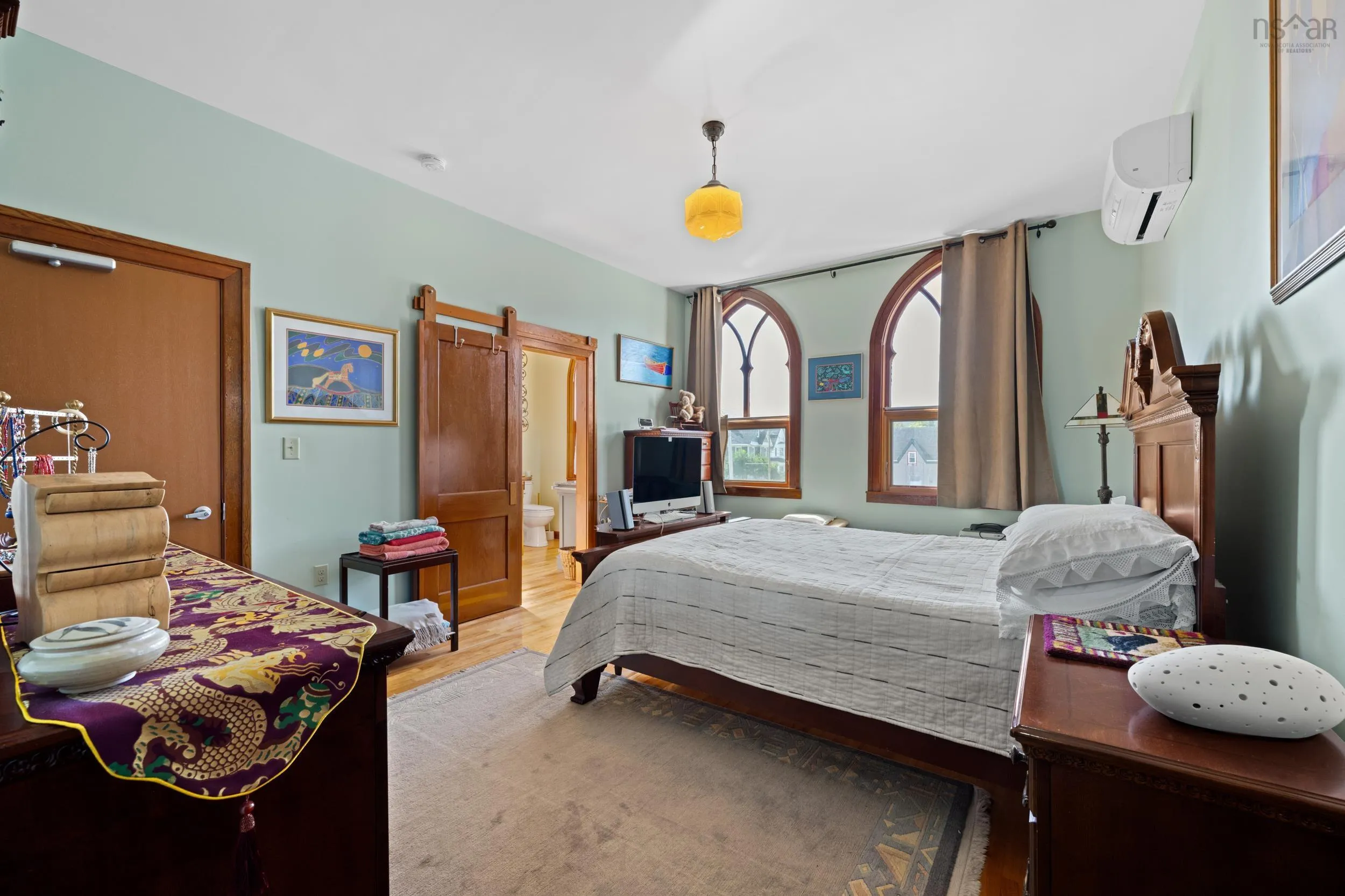 298 Granville Street E, Bridgetown, NS B0S 1C0, 2 Bedrooms Bedrooms, ,6 BathroomsBathrooms,Residential,For Sale,Granville,202521396